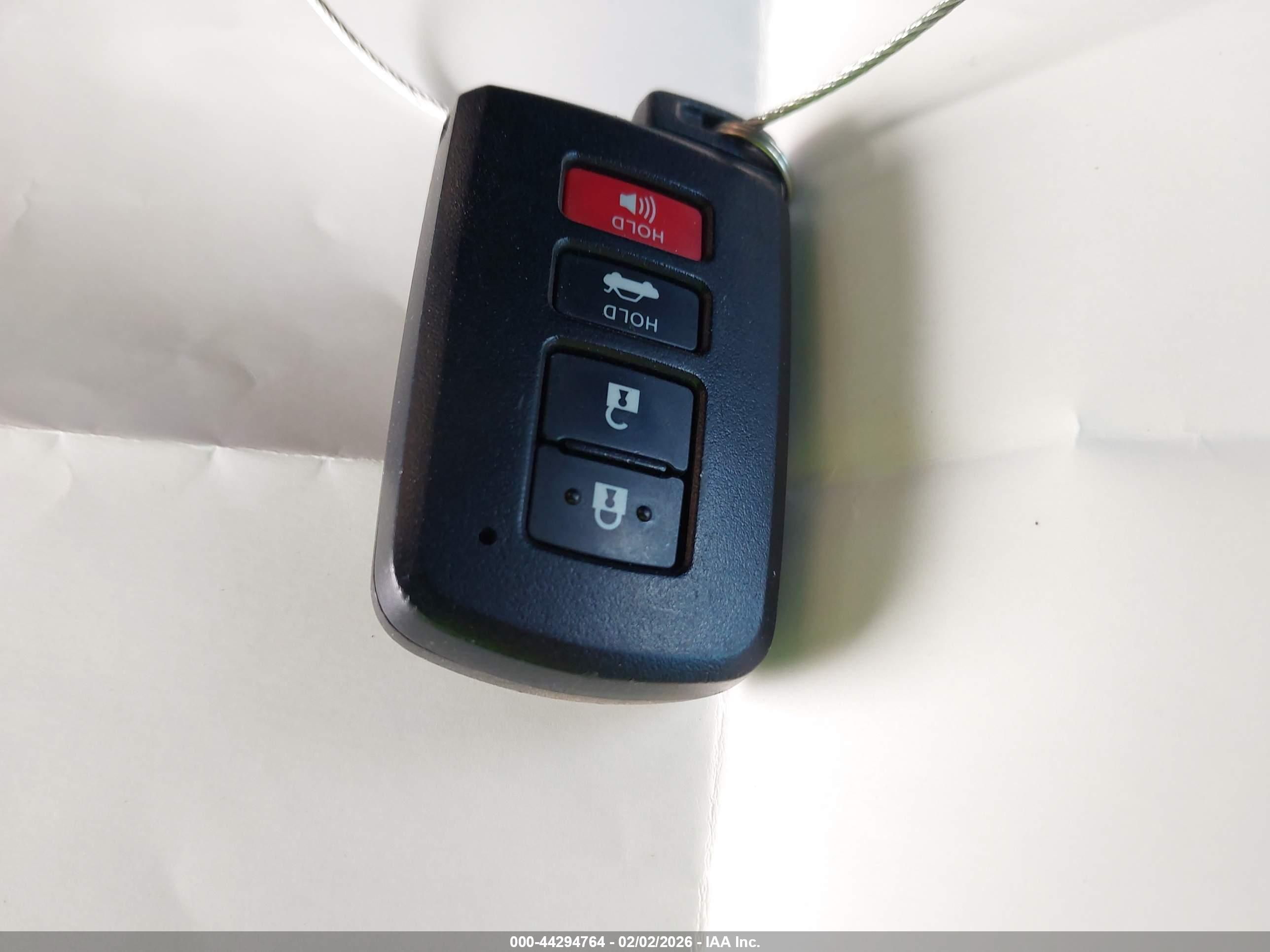 TOYOTA COROLLA image 11