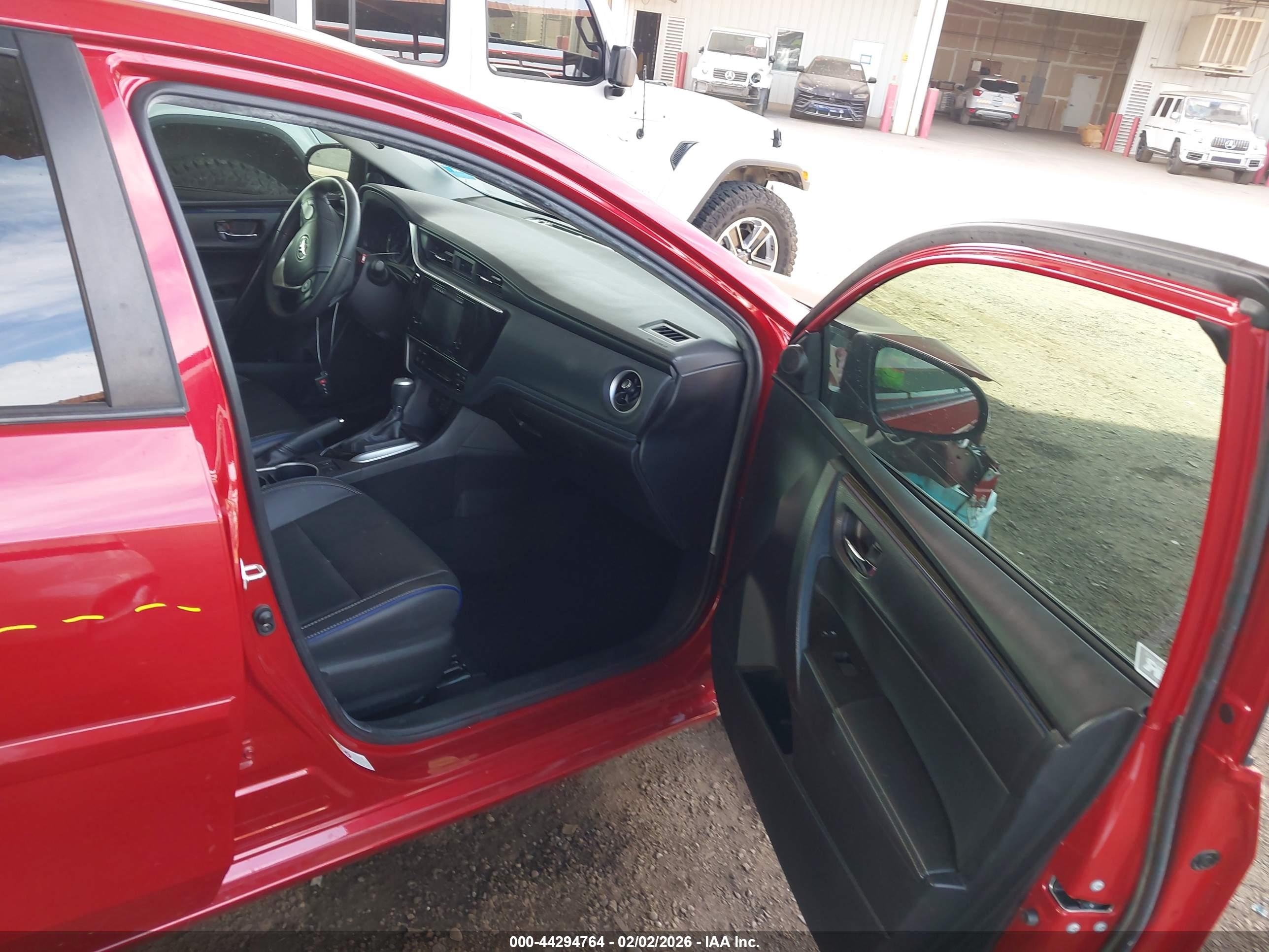 TOYOTA COROLLA image 5