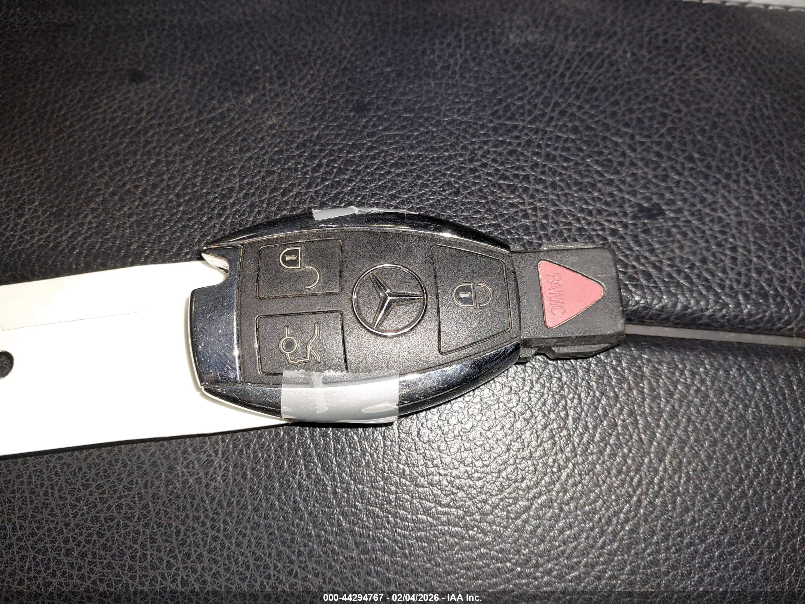 MERCEDES-BENZ C image 11