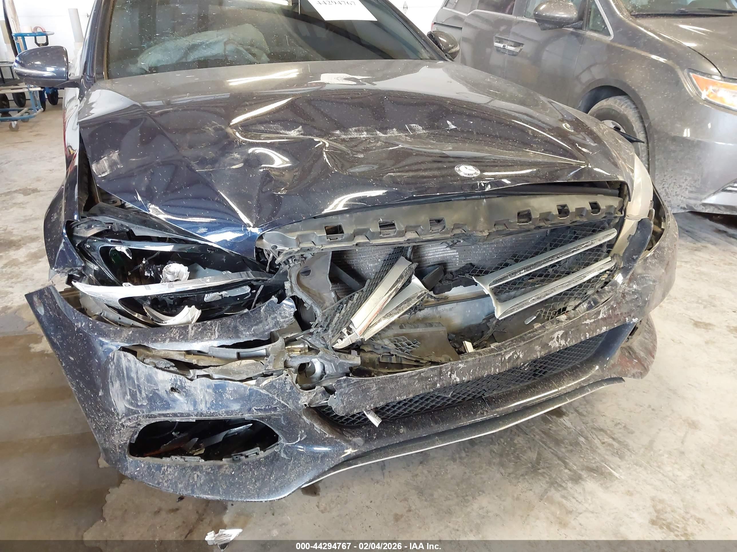 MERCEDES-BENZ C image 6