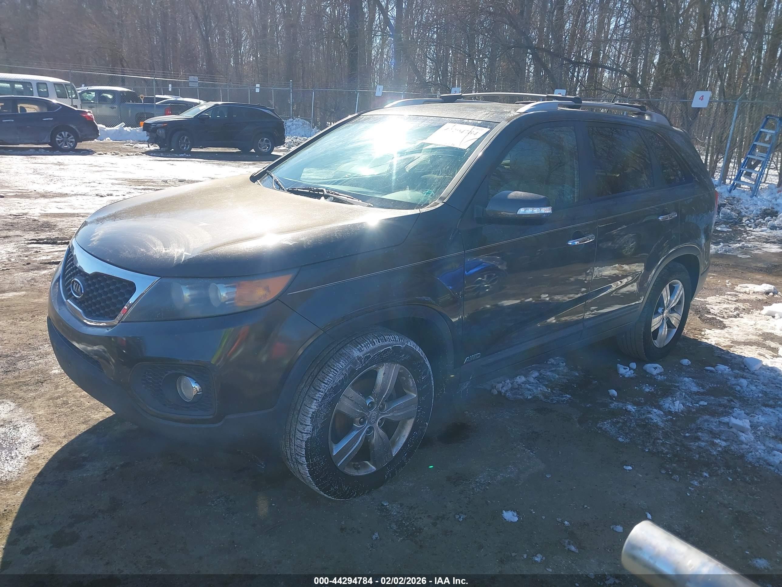 KIA SORENTO image 2