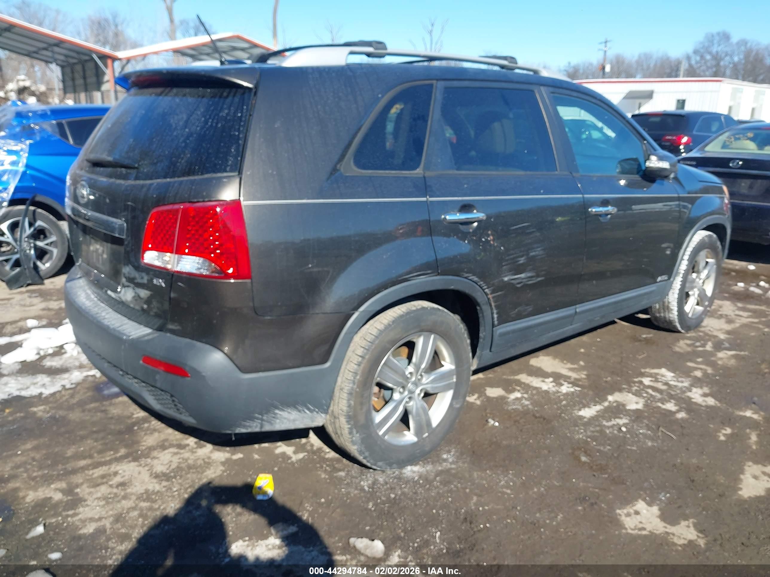 KIA SORENTO image 4