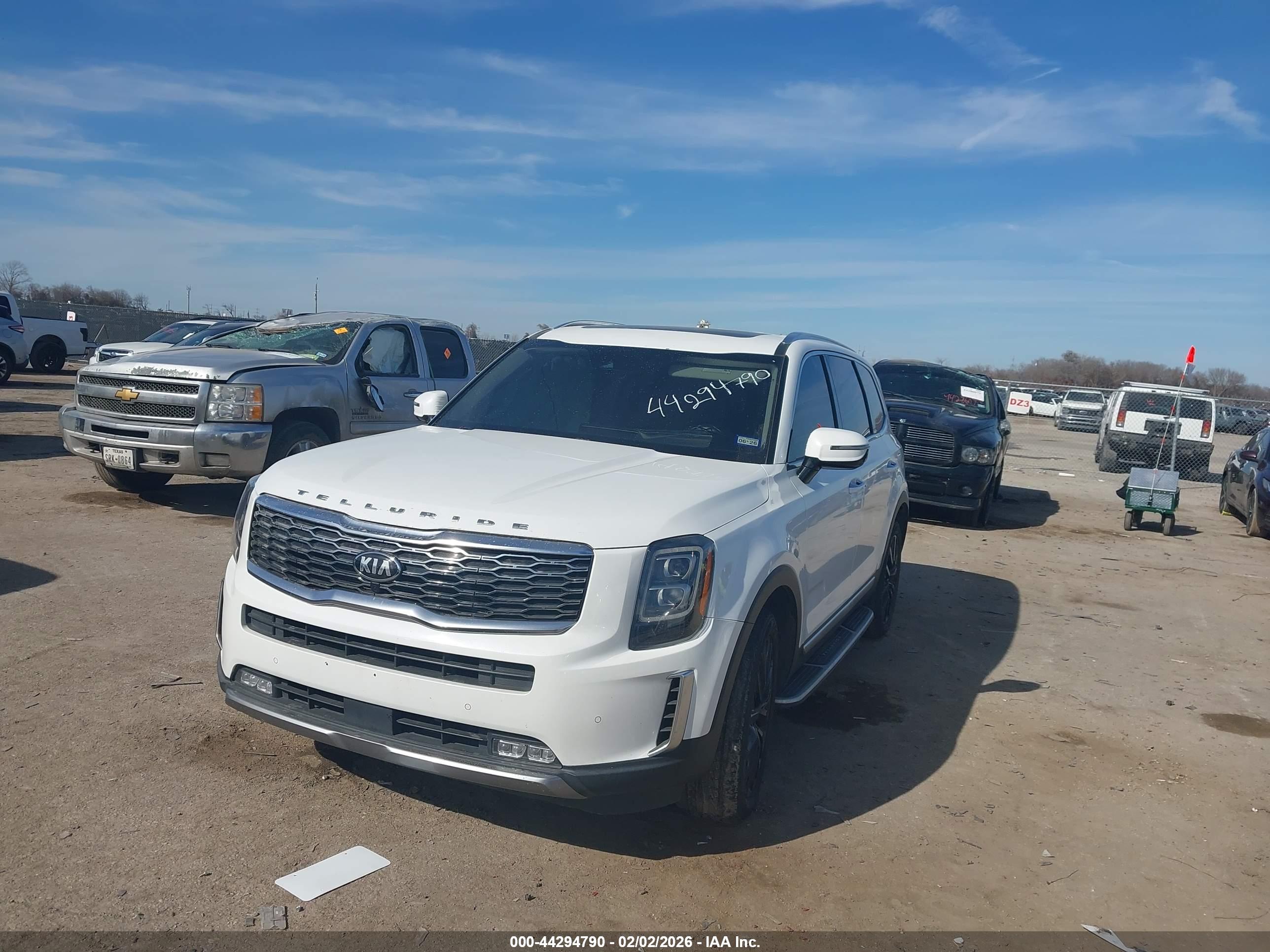 KIA TELLURIDE image 2