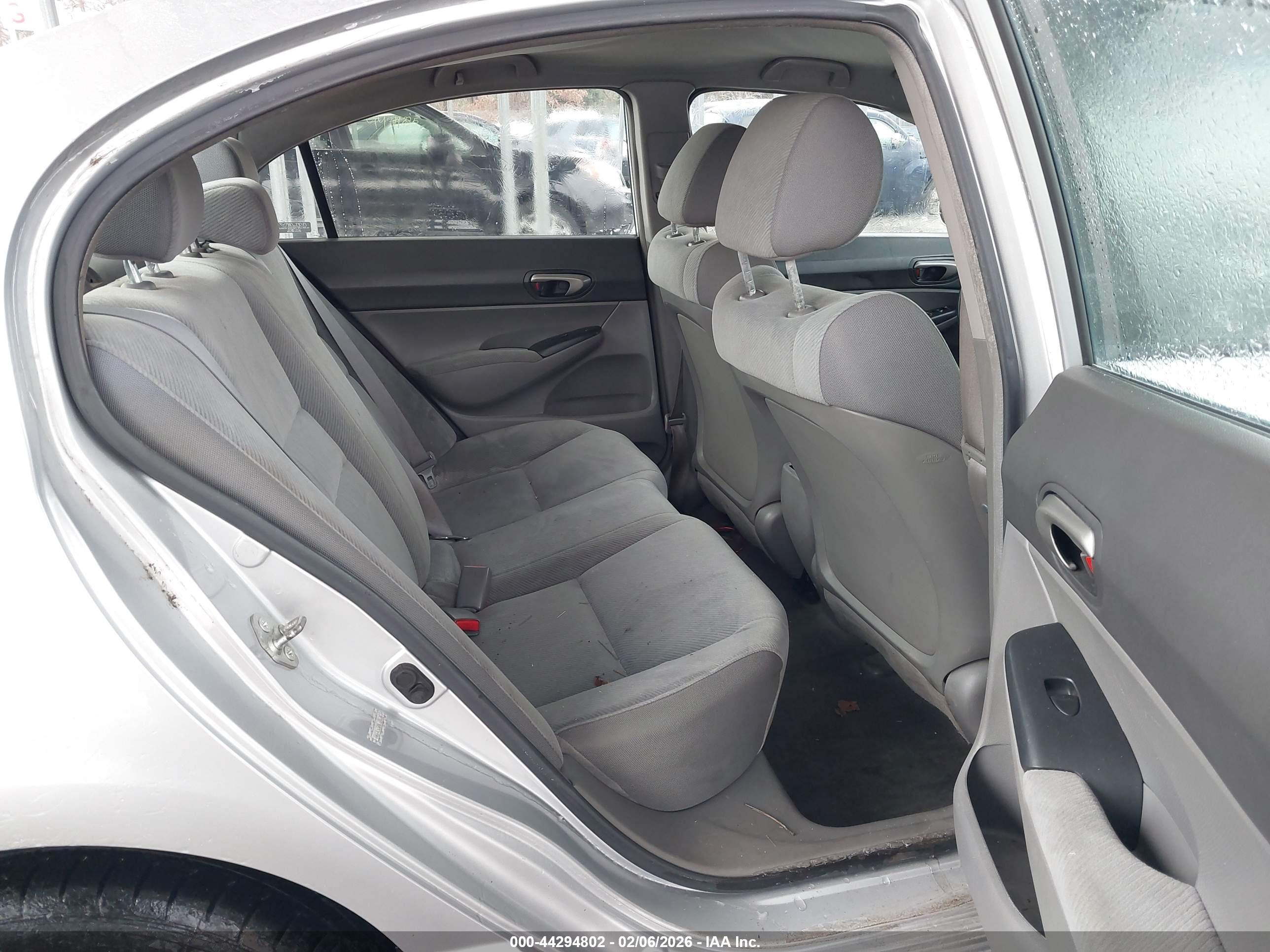 HONDA CIVIC image 8