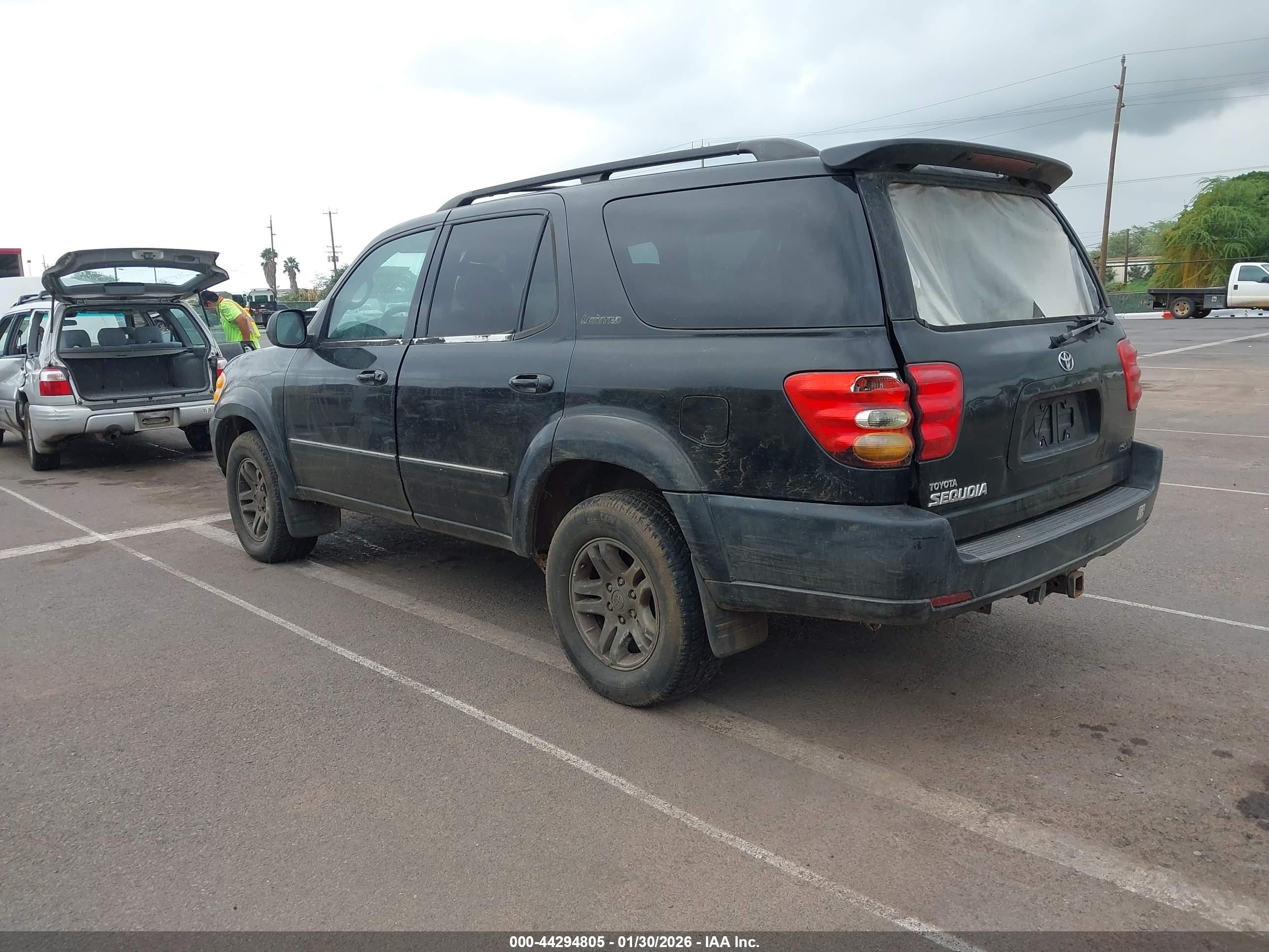 TOYOTA SEQUOIA image 3