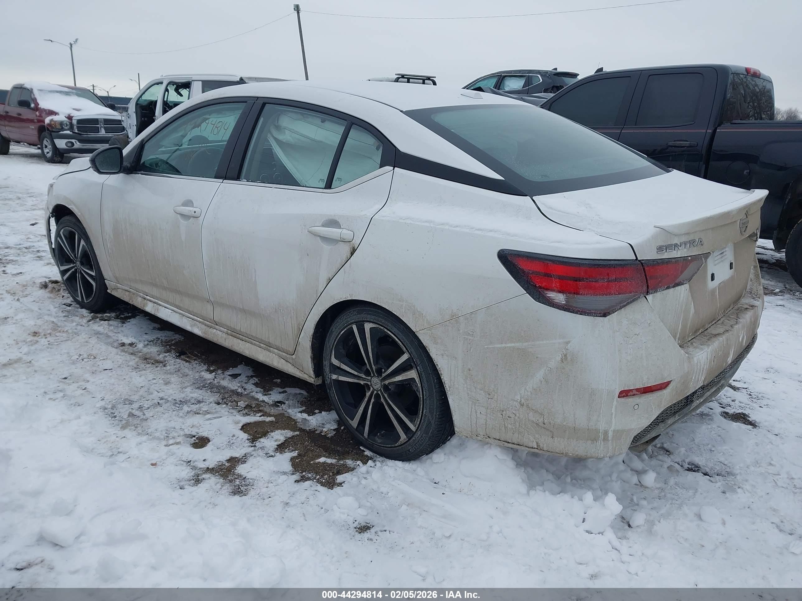 NISSAN SENTRA image 3