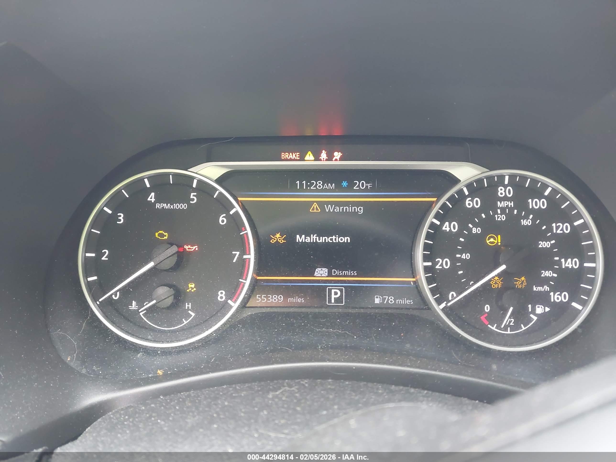 NISSAN SENTRA image 7