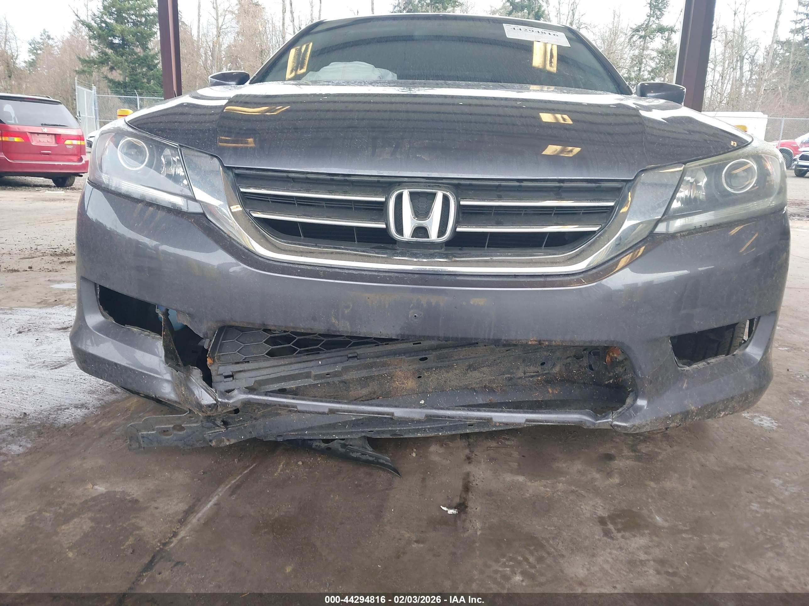 HONDA ACCORD image 6
