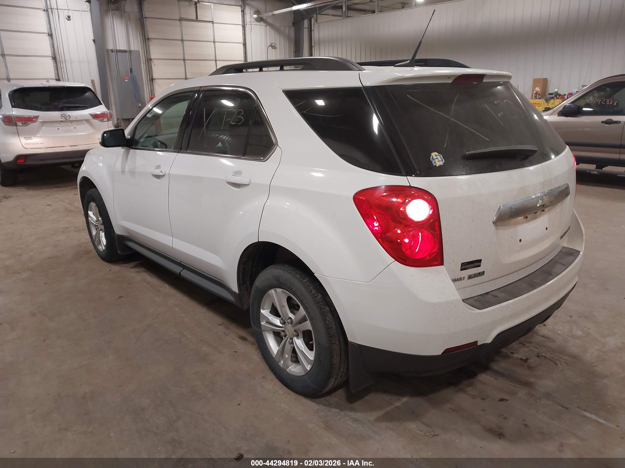 CHEVROLET EQUINOX image 3