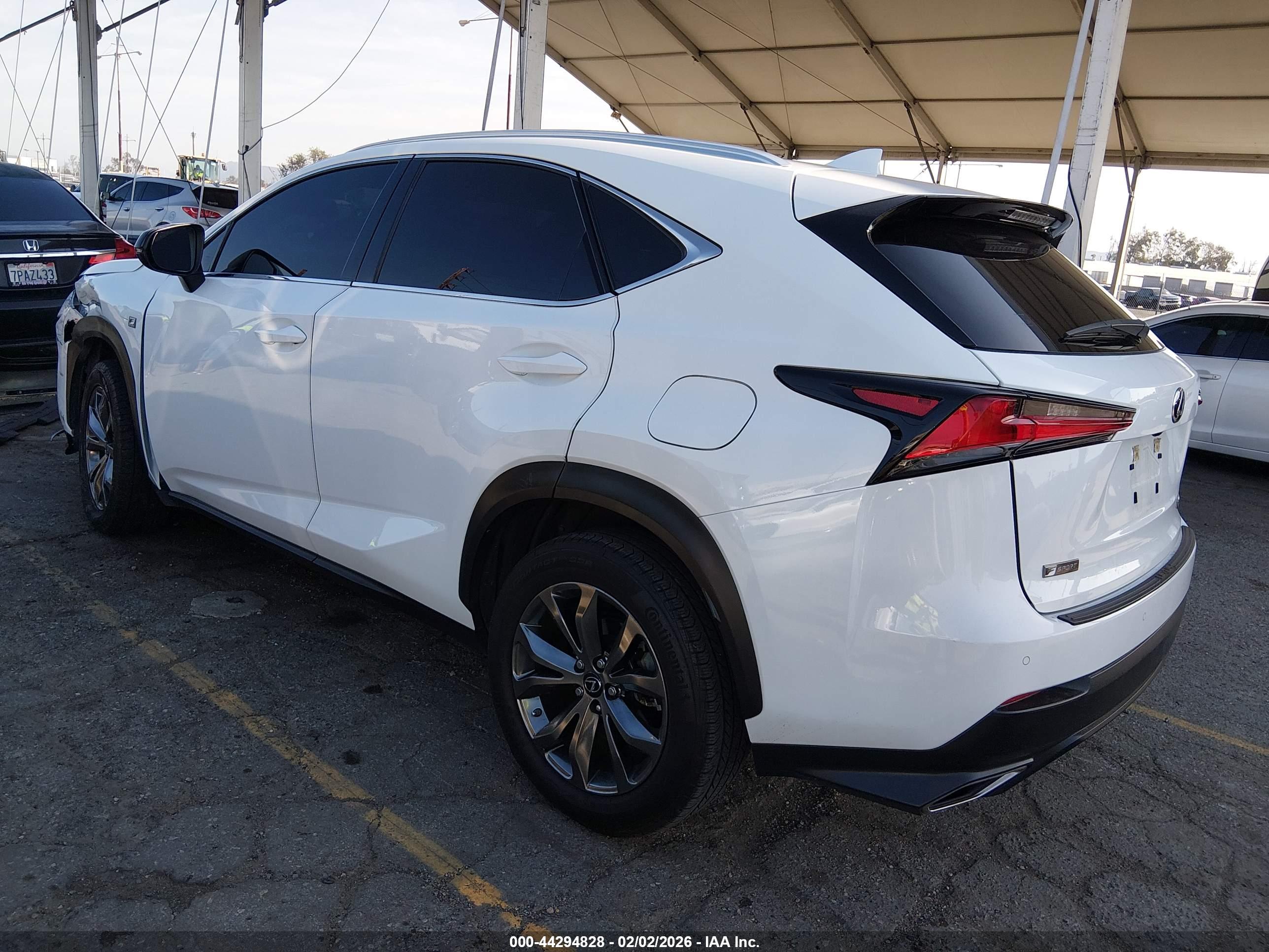 LEXUS NX image 3