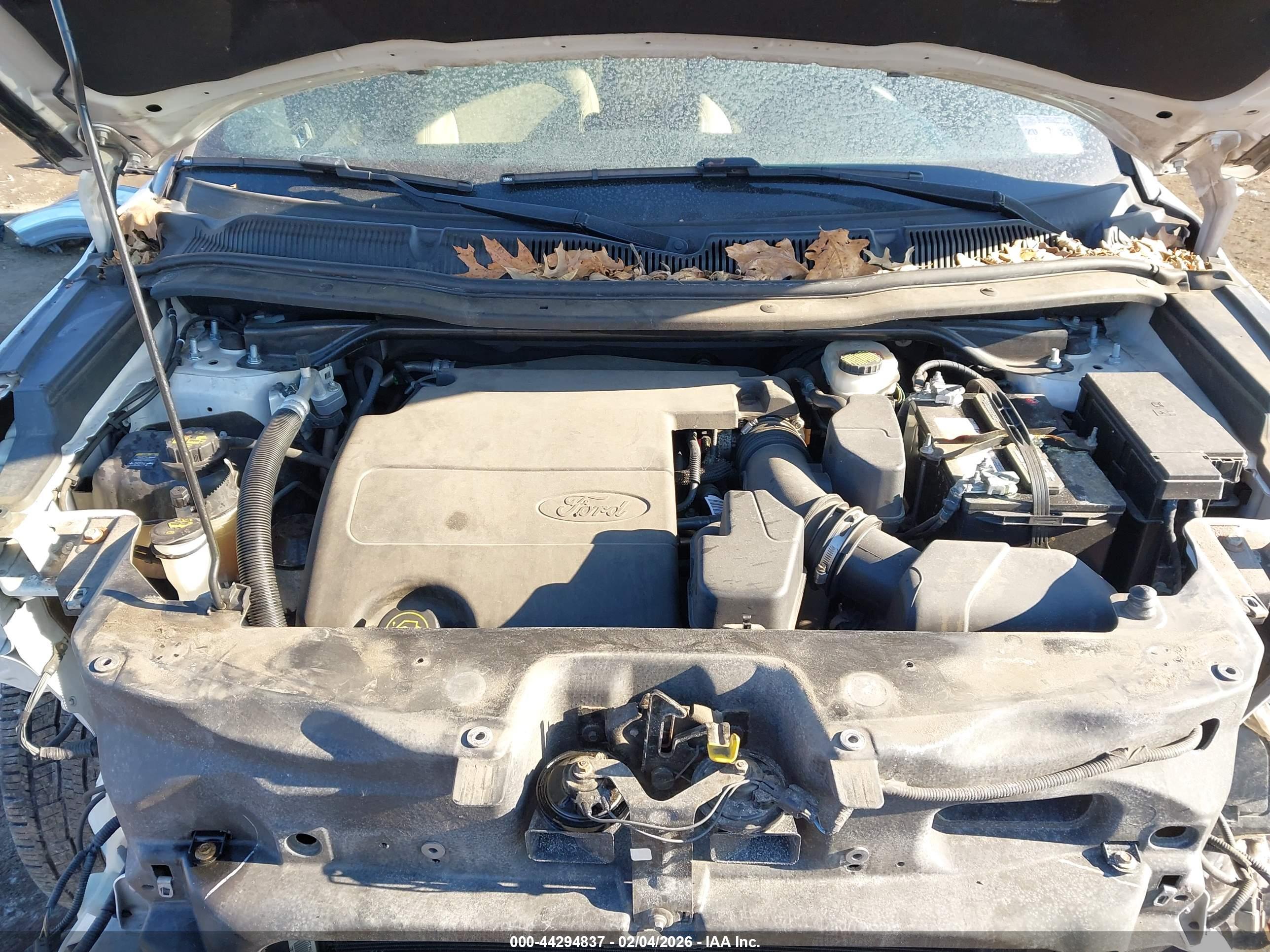 FORD EXPLORER image 10