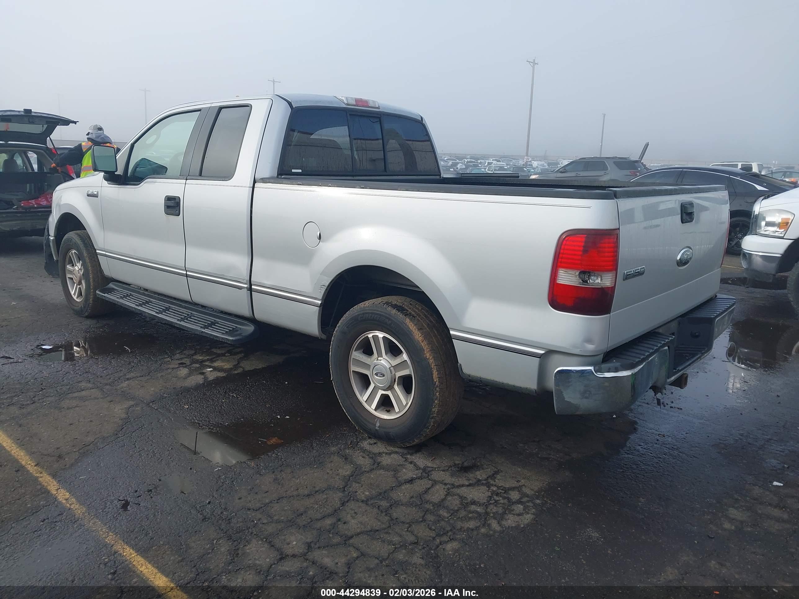 FORD F-150 image 3