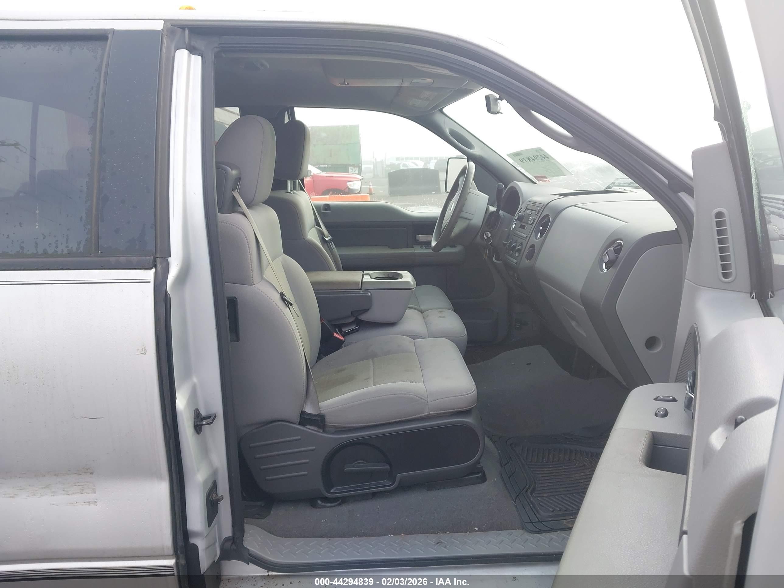 FORD F-150 image 5