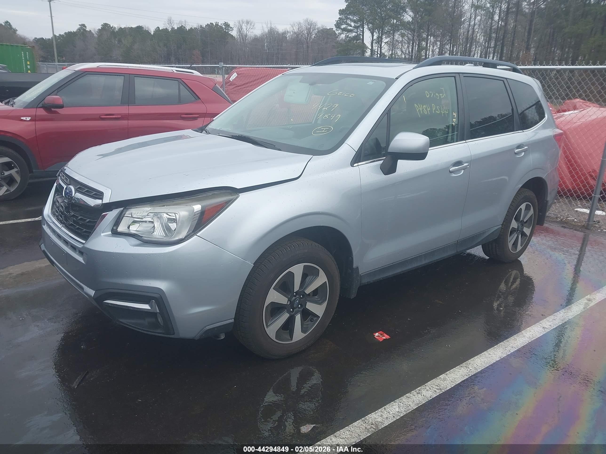 SUBARU FORESTER image 2