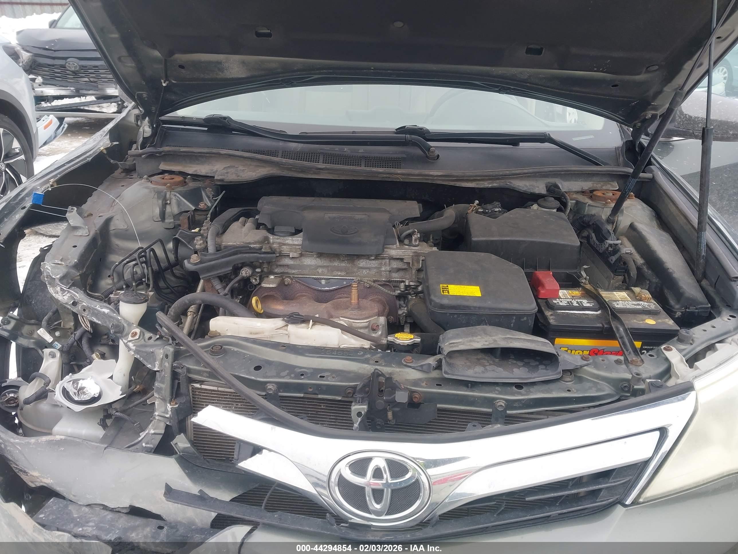 TOYOTA CAMRY image 10