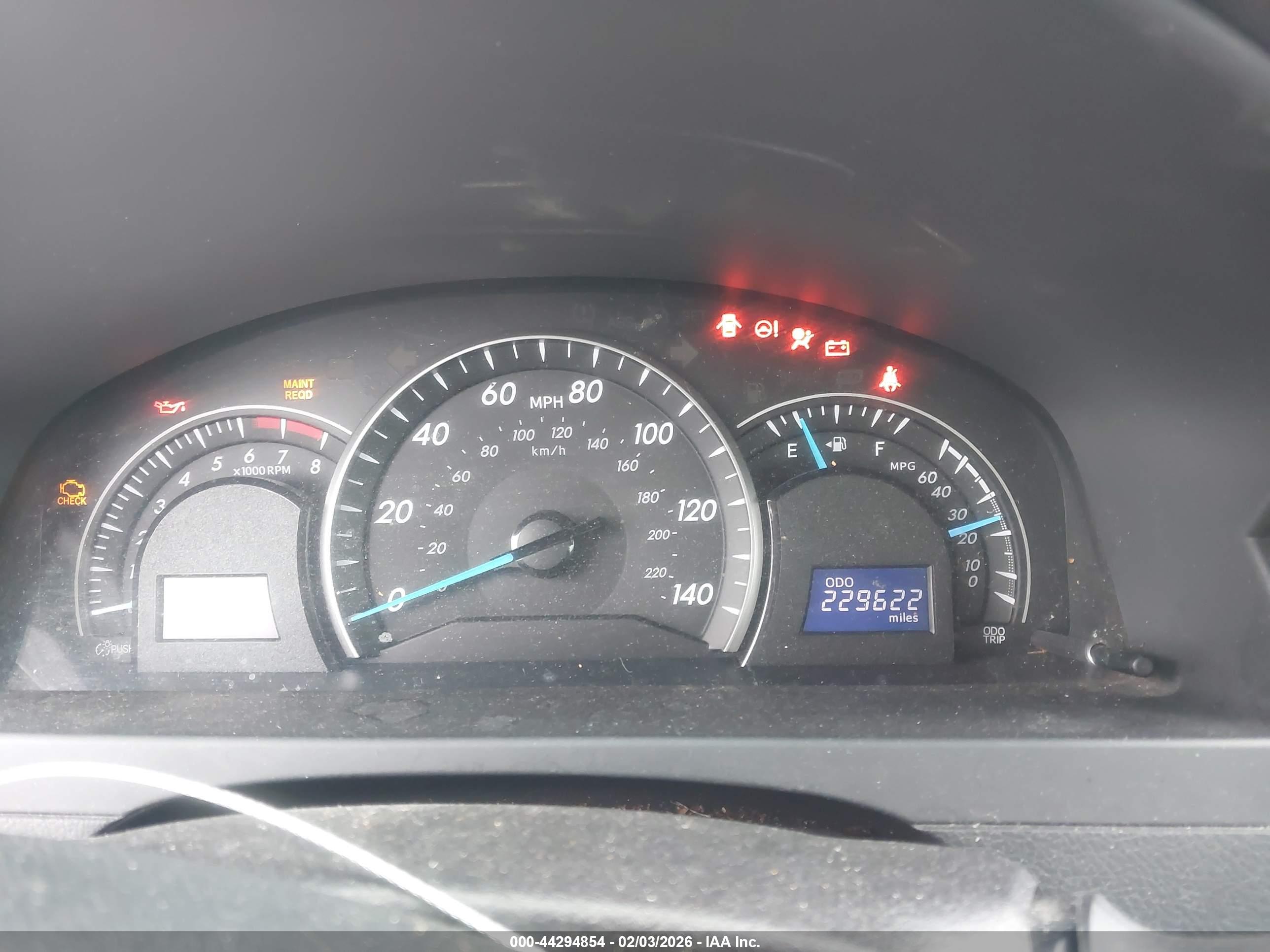 TOYOTA CAMRY image 7