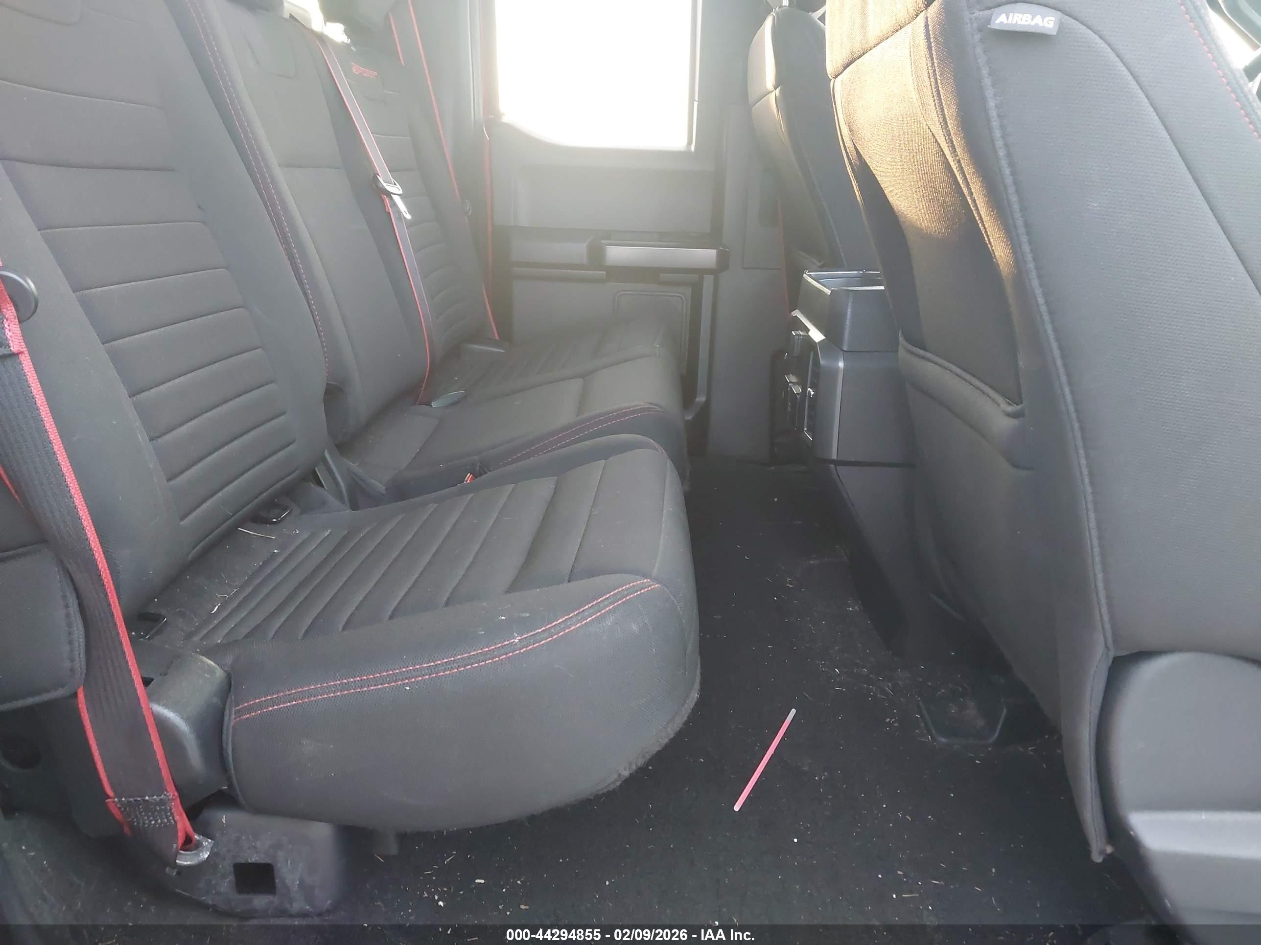 FORD F-150 image 8