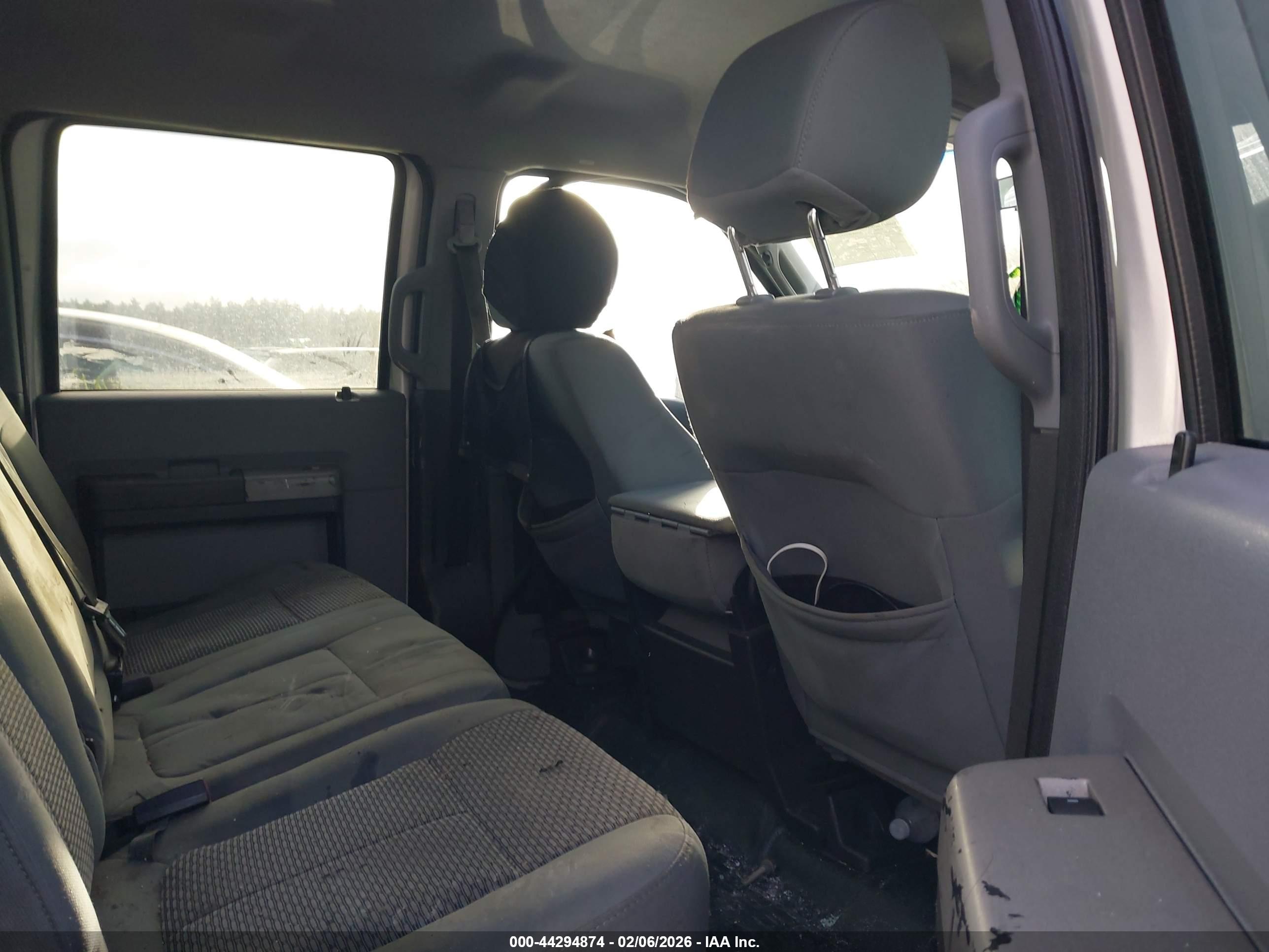 FORD SUPER image 8