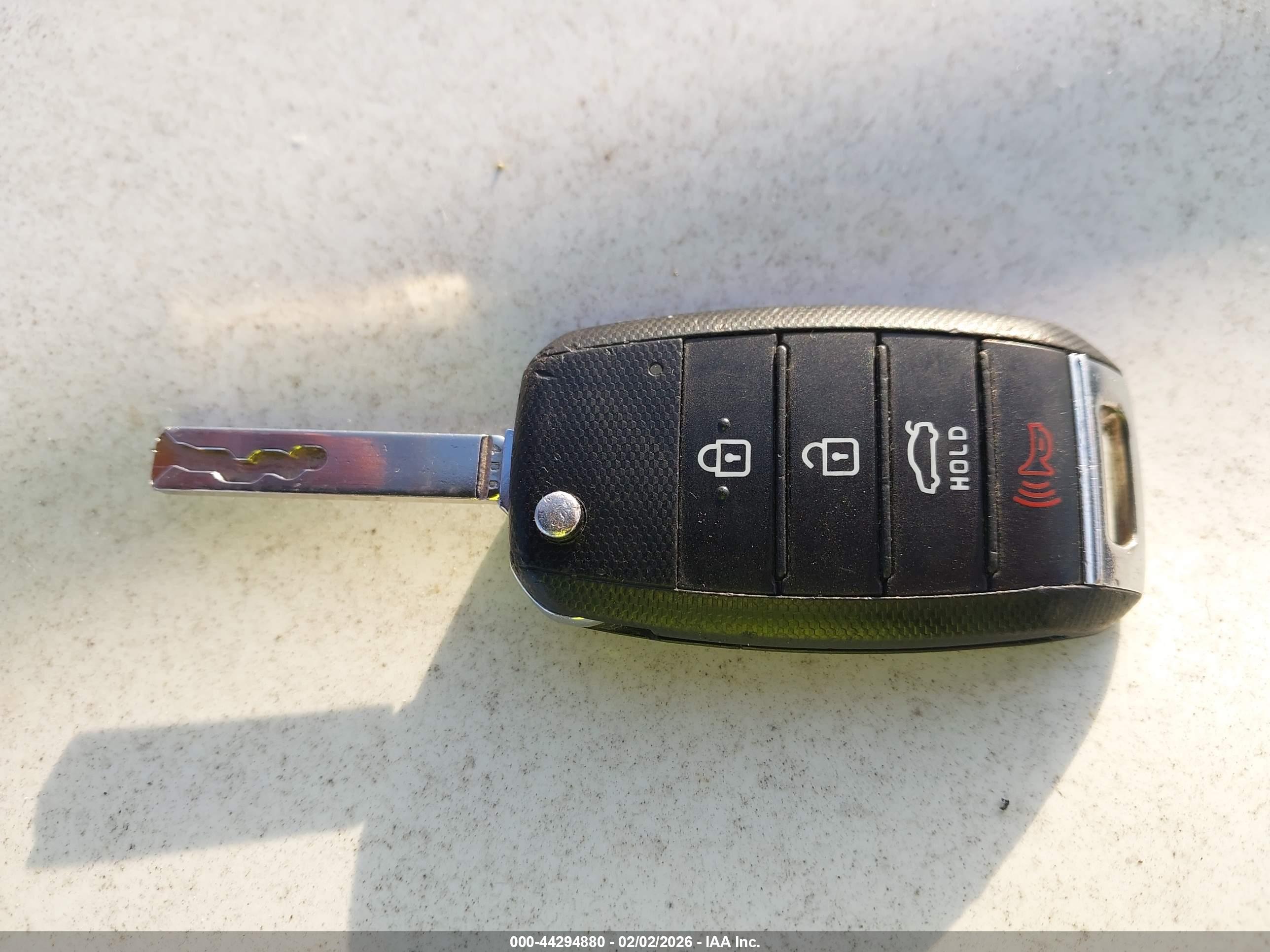 KIA RIO image 11