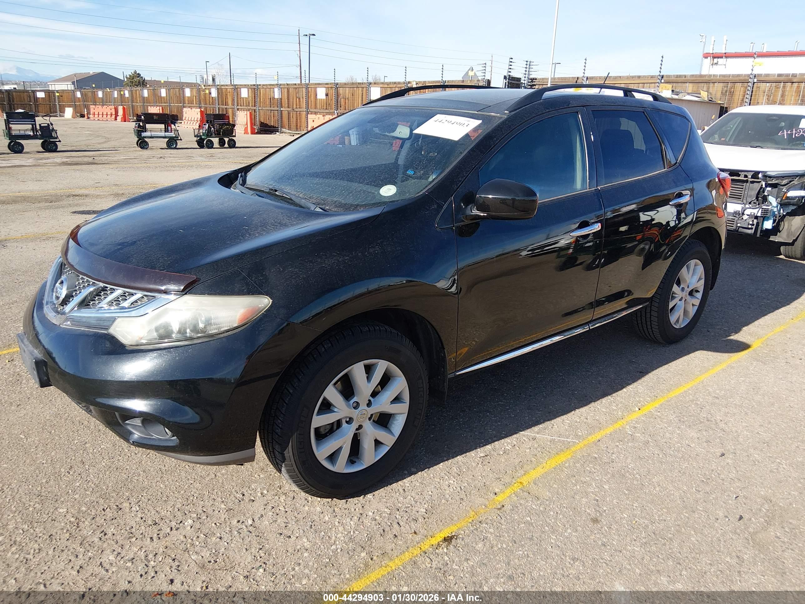 NISSAN MURANO image 2