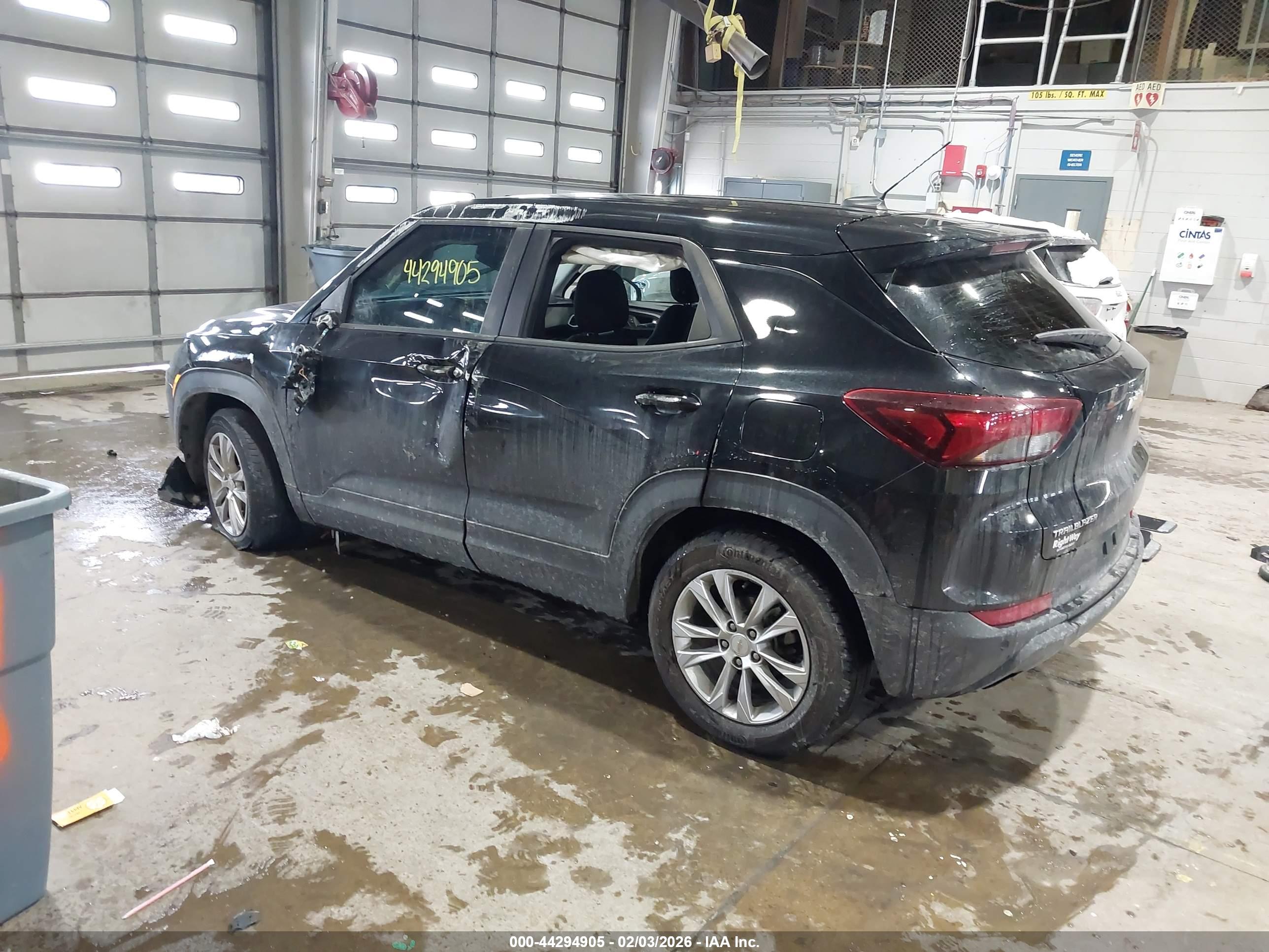 CHEVROLET TRAILBLAZER image 3