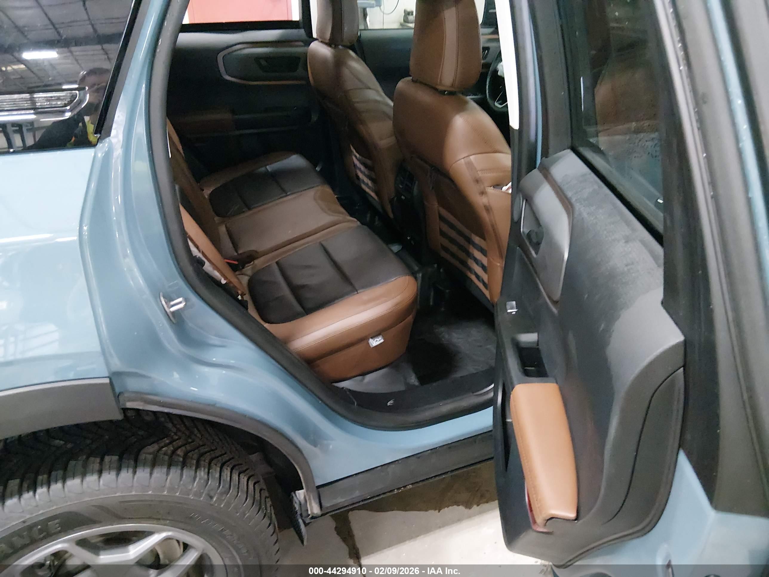 FORD BRONCO image 8