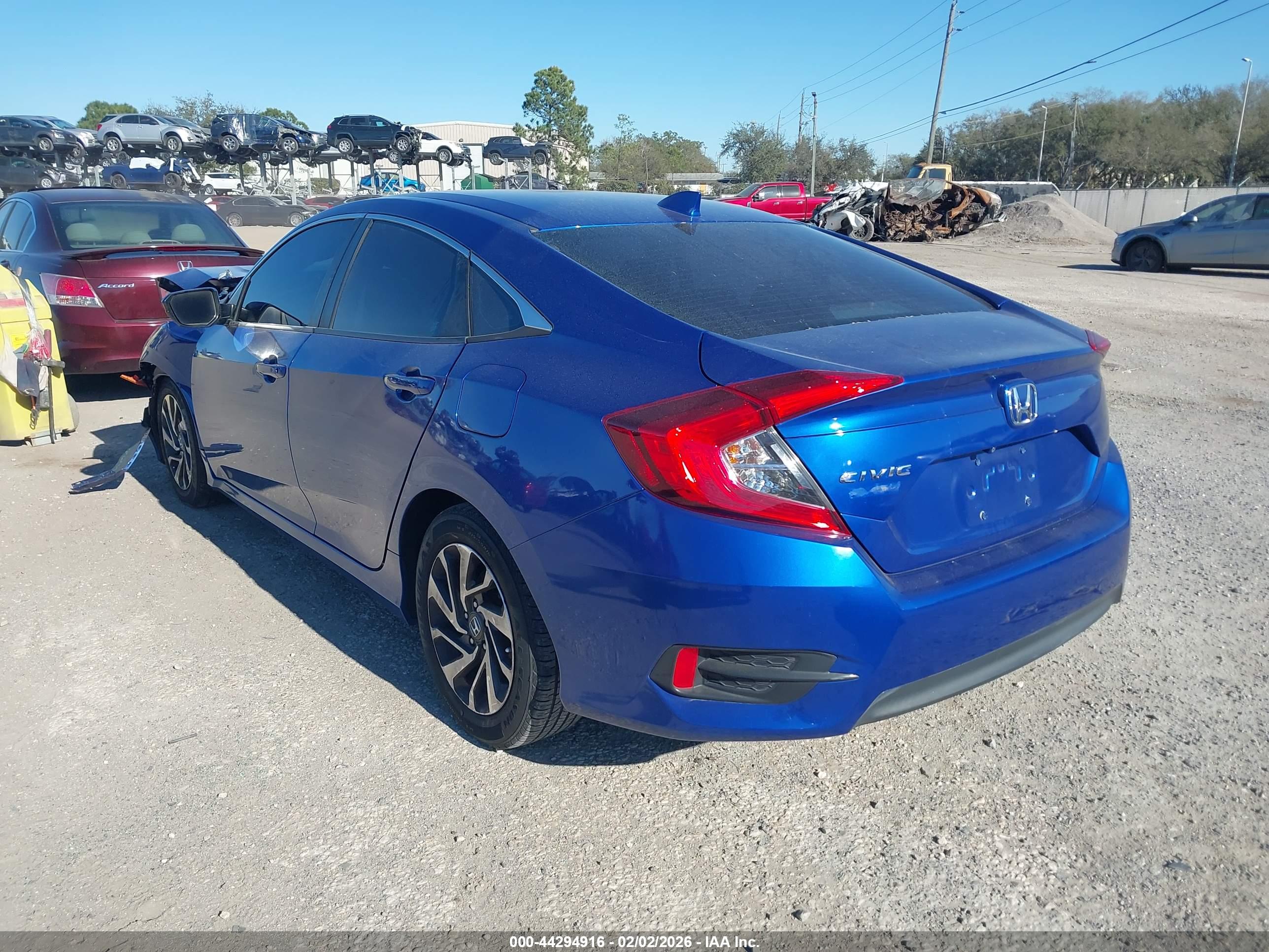 HONDA CIVIC image 3