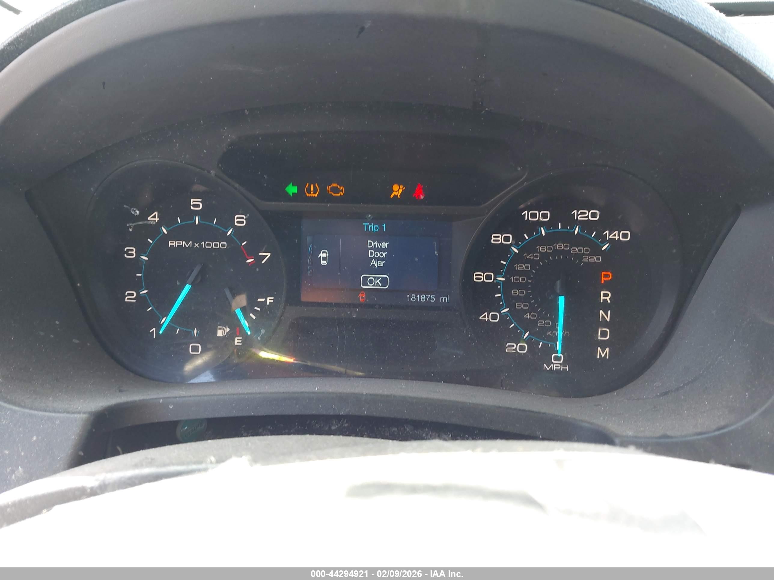 FORD EXPLORER image 7