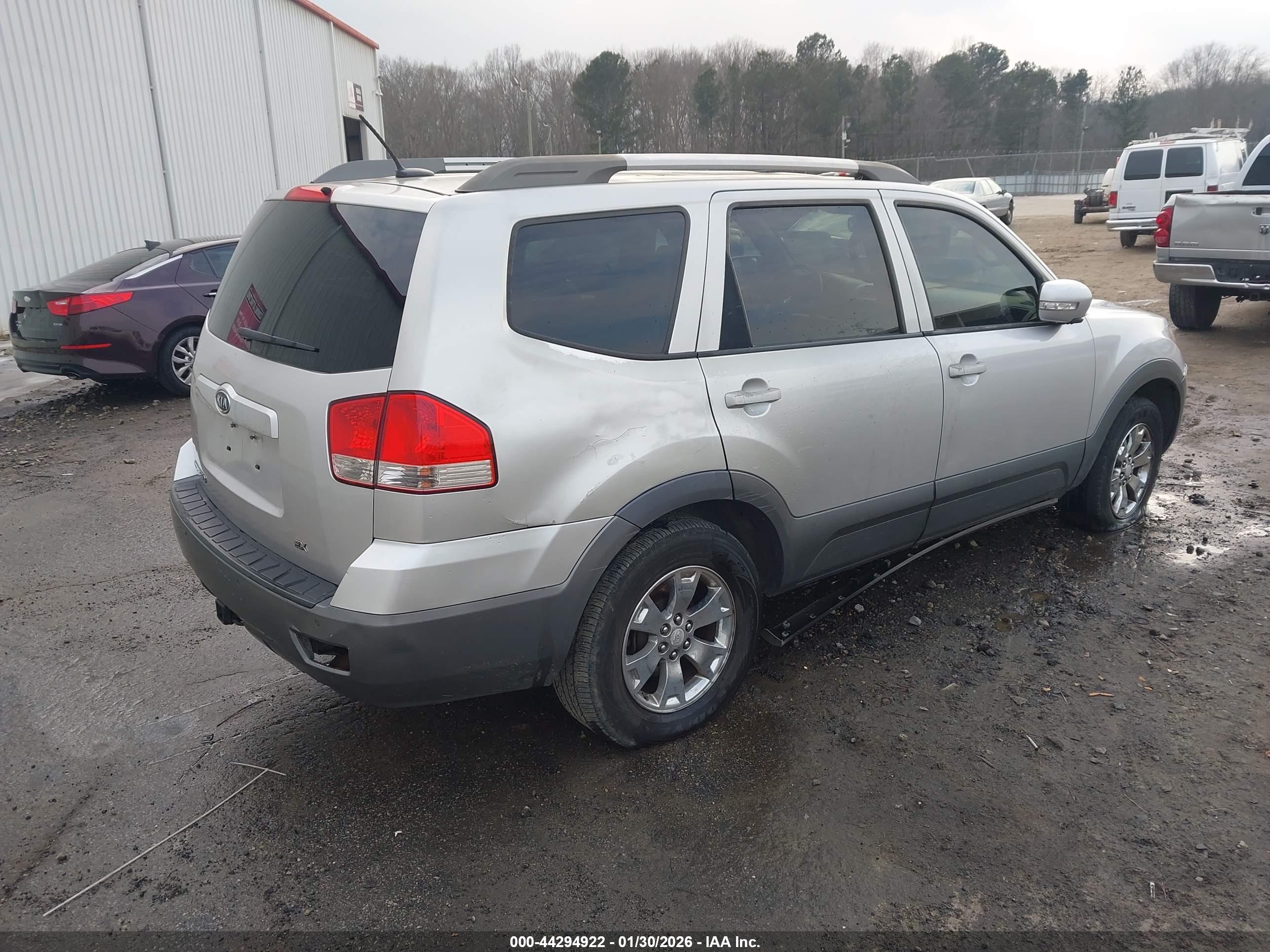 KIA BORREGO image 4