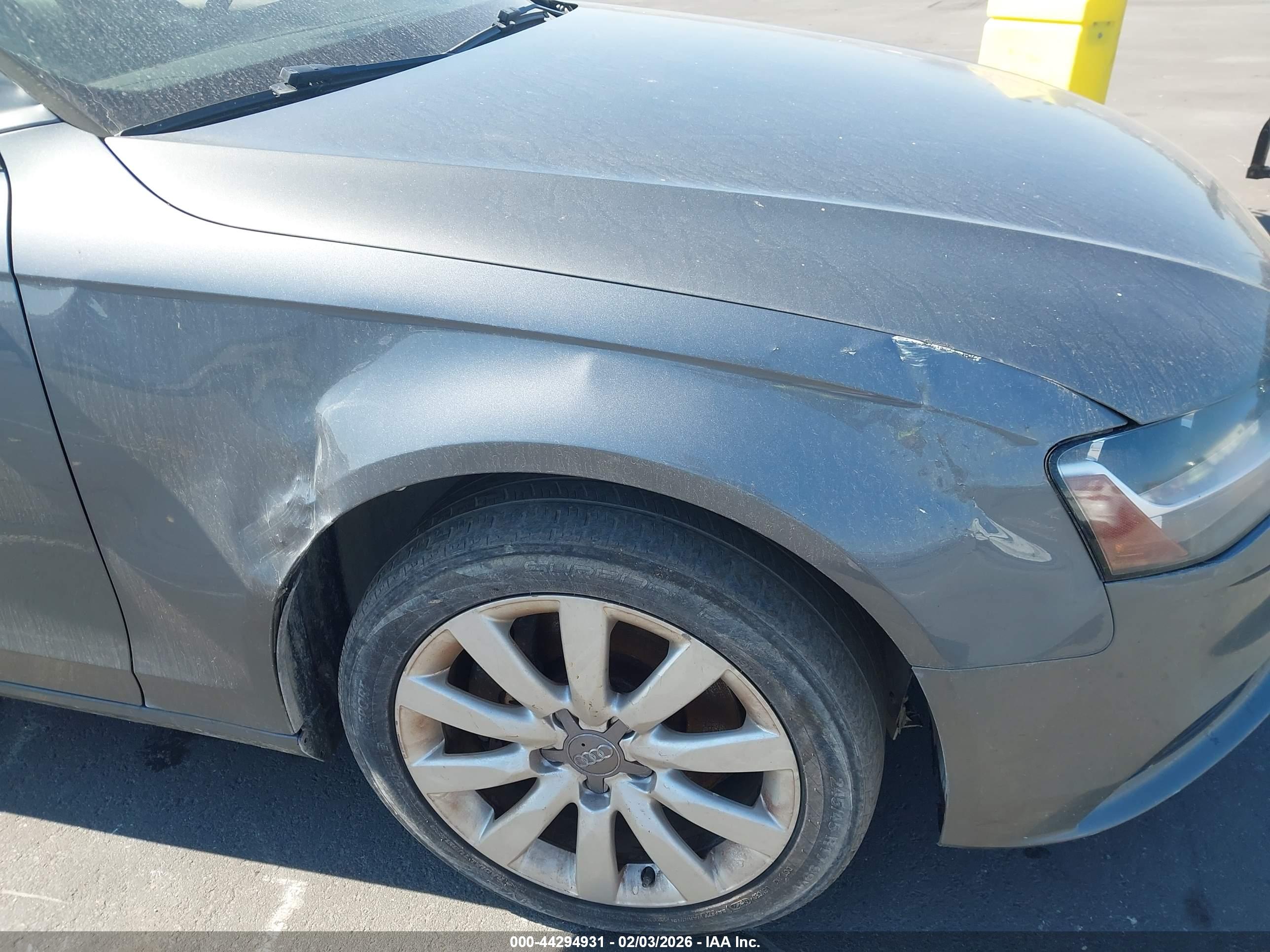 AUDI A4 image 6