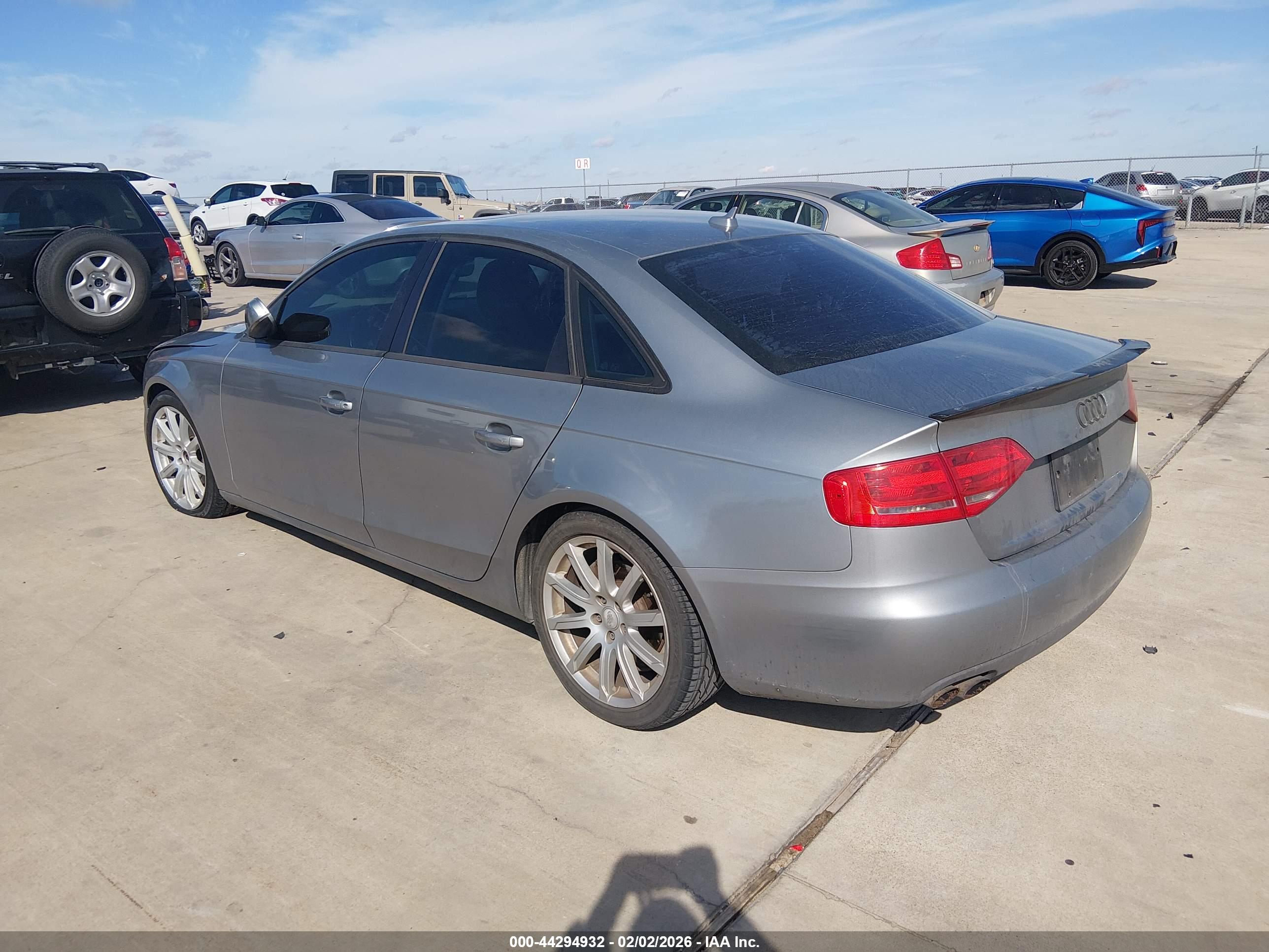 AUDI A4 image 3