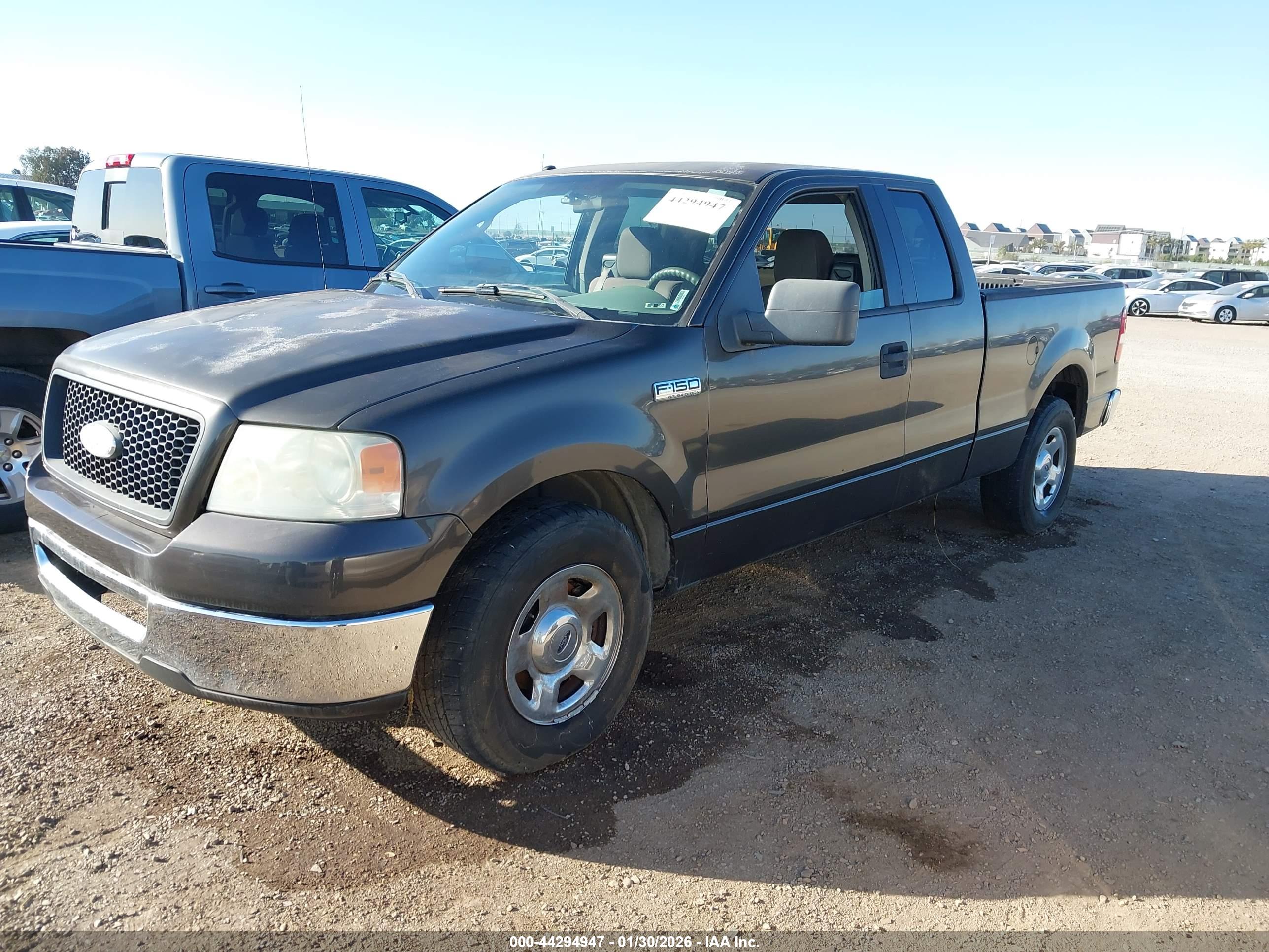 FORD F-150 image 2