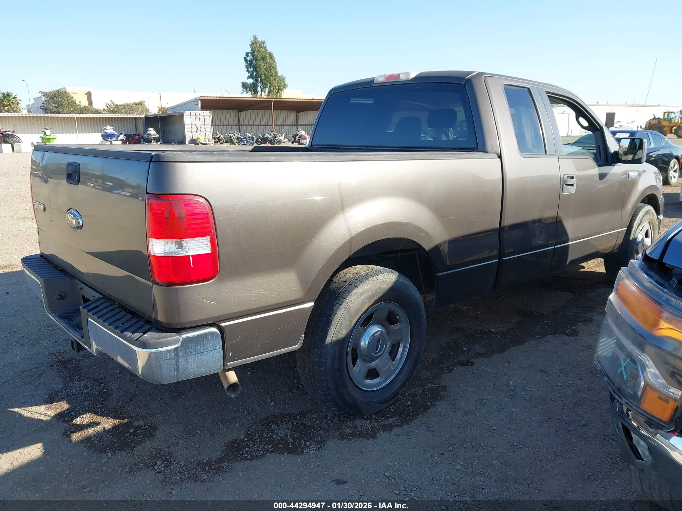 FORD F-150 image 4