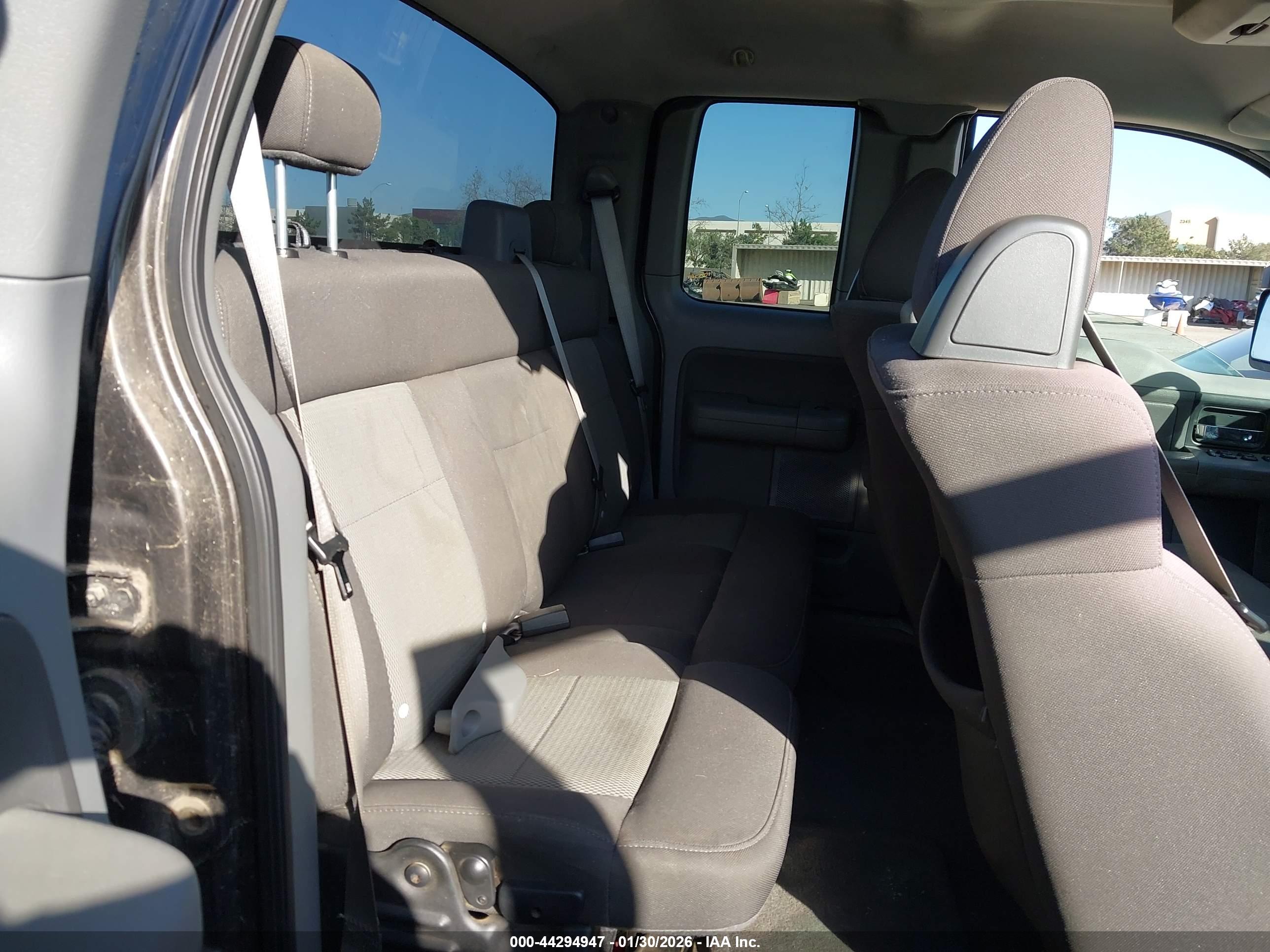 FORD F-150 image 8