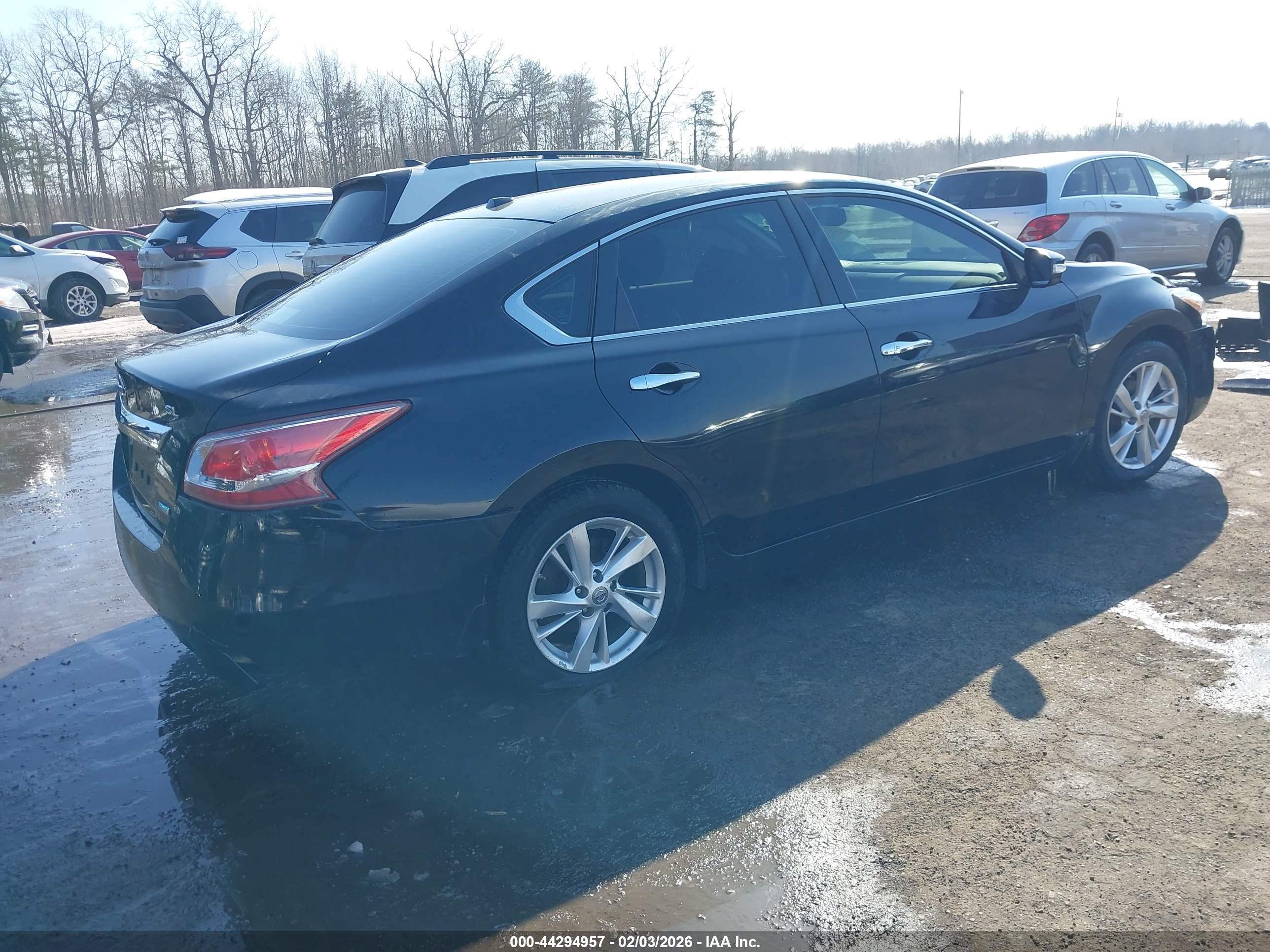 NISSAN ALTIMA image 4