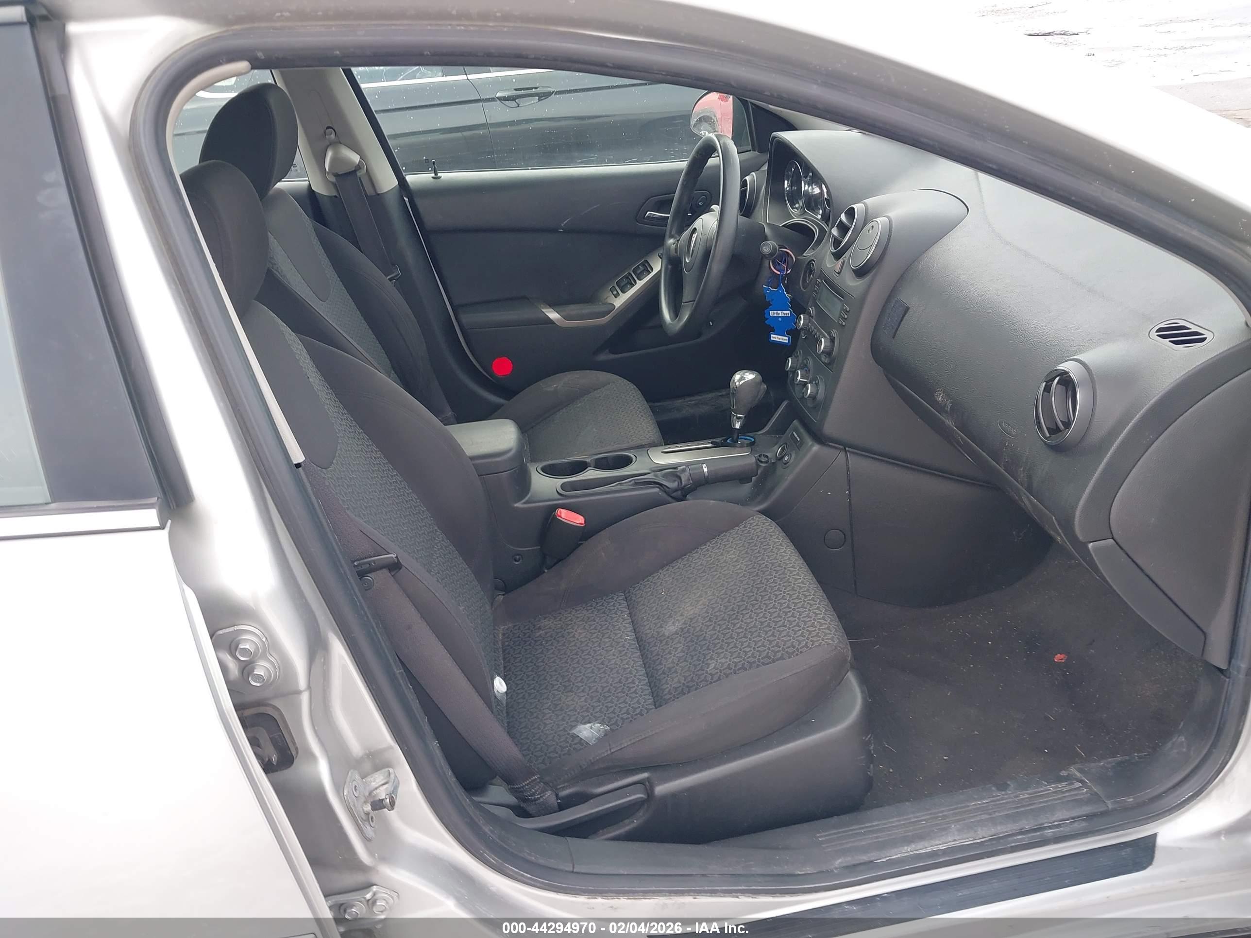 PONTIAC G6 image 5