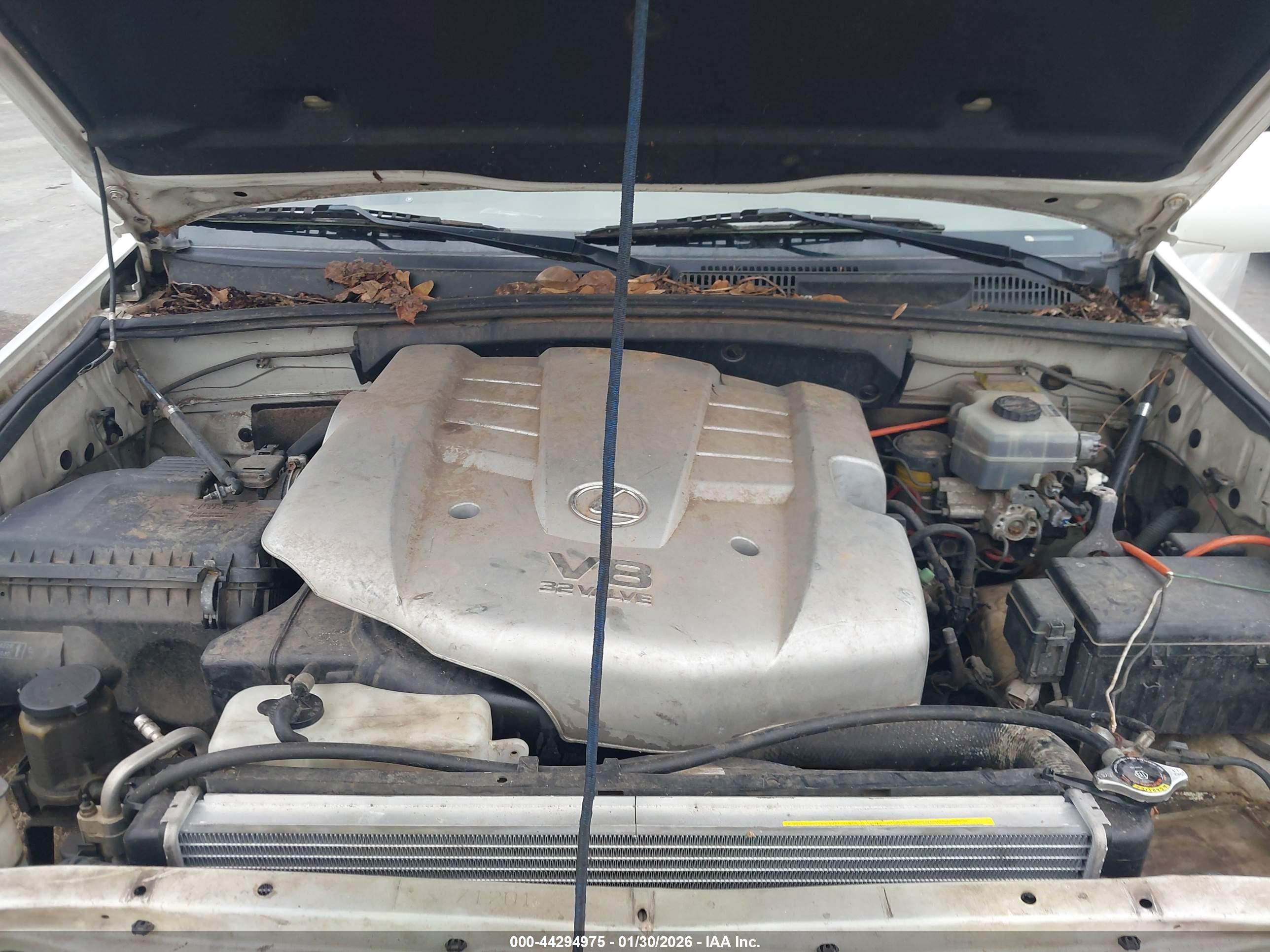 LEXUS GX image 10