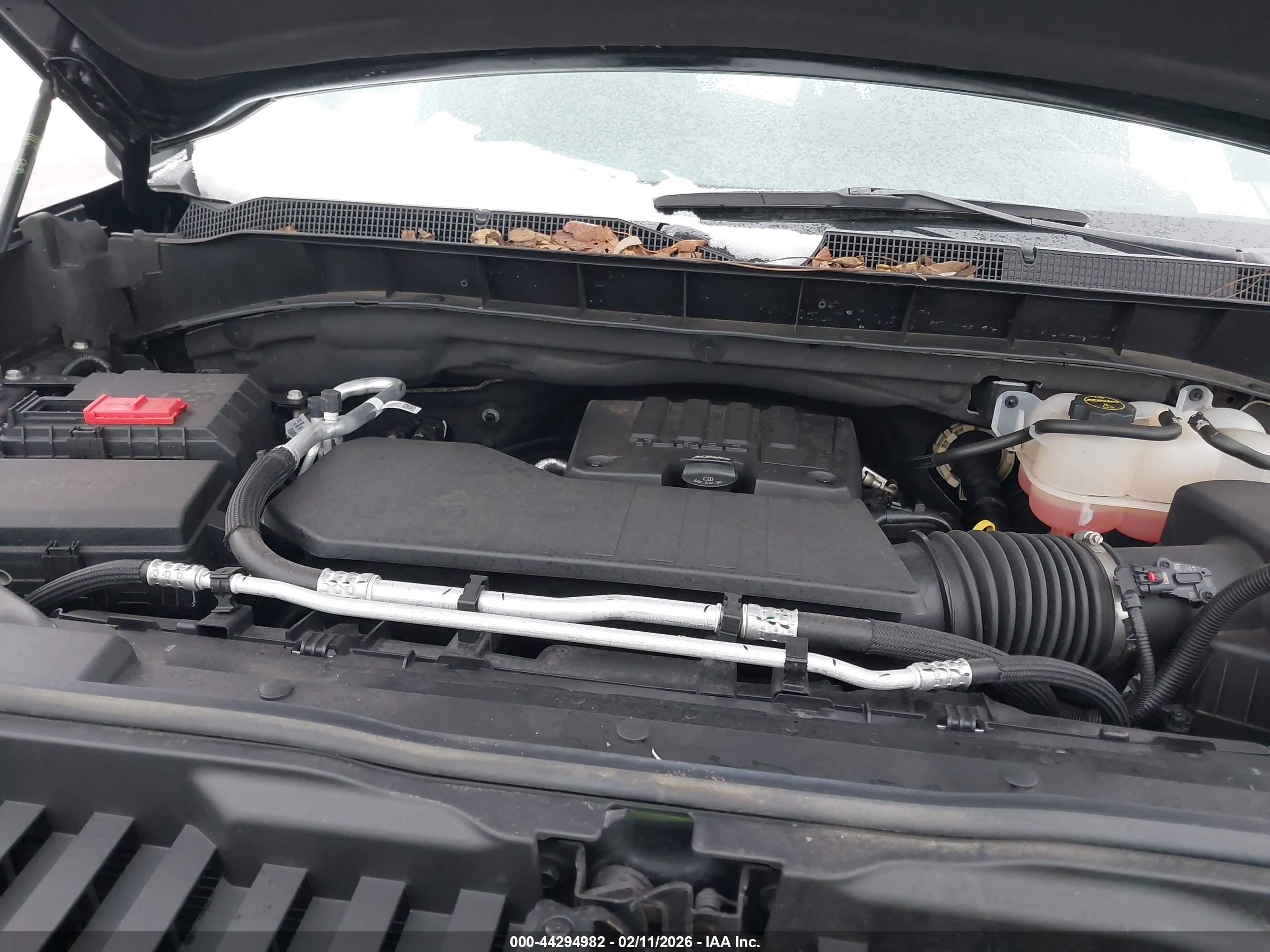 CHEVROLET SILVERADO image 10