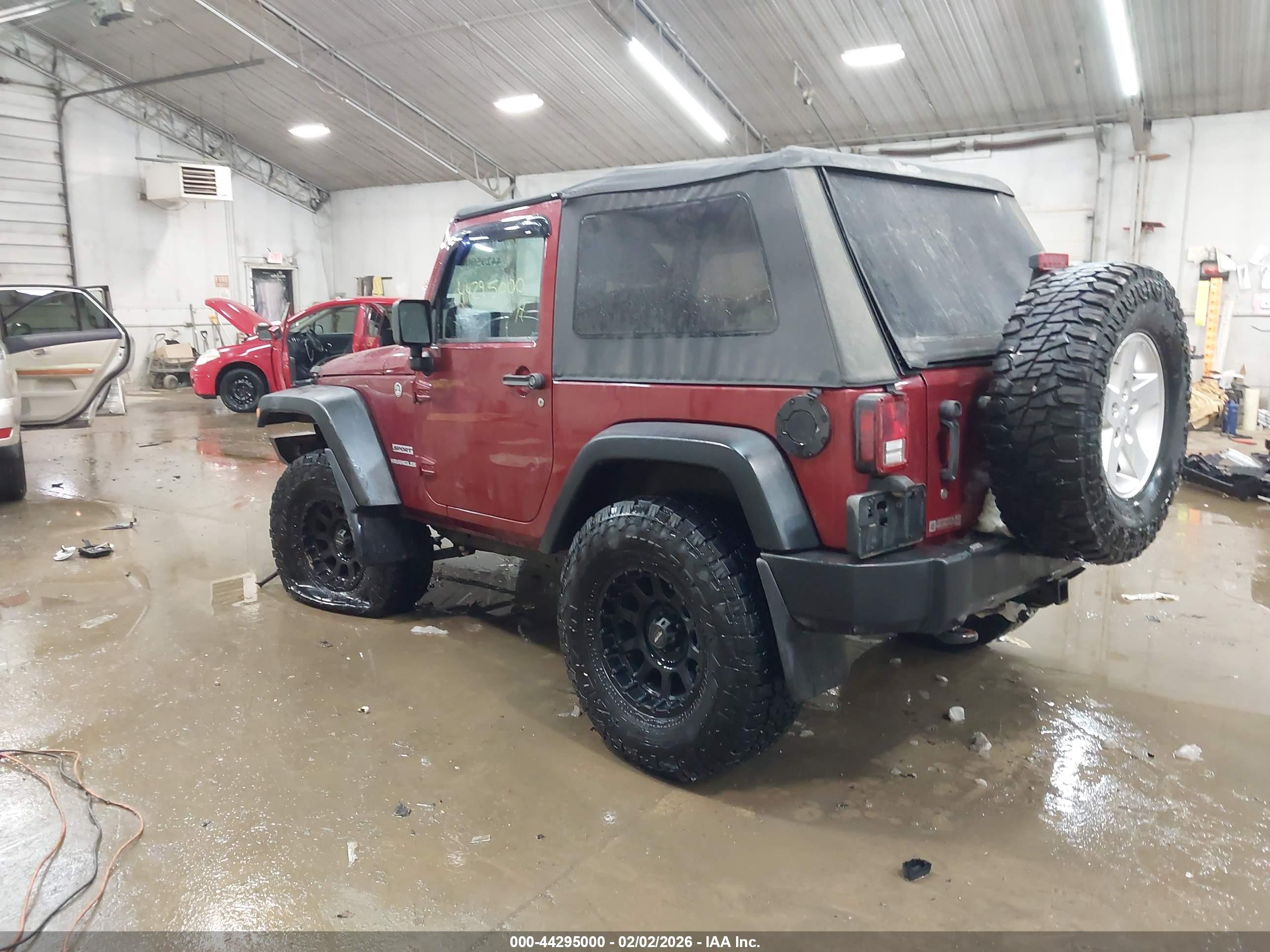 JEEP WRANGLER image 3
