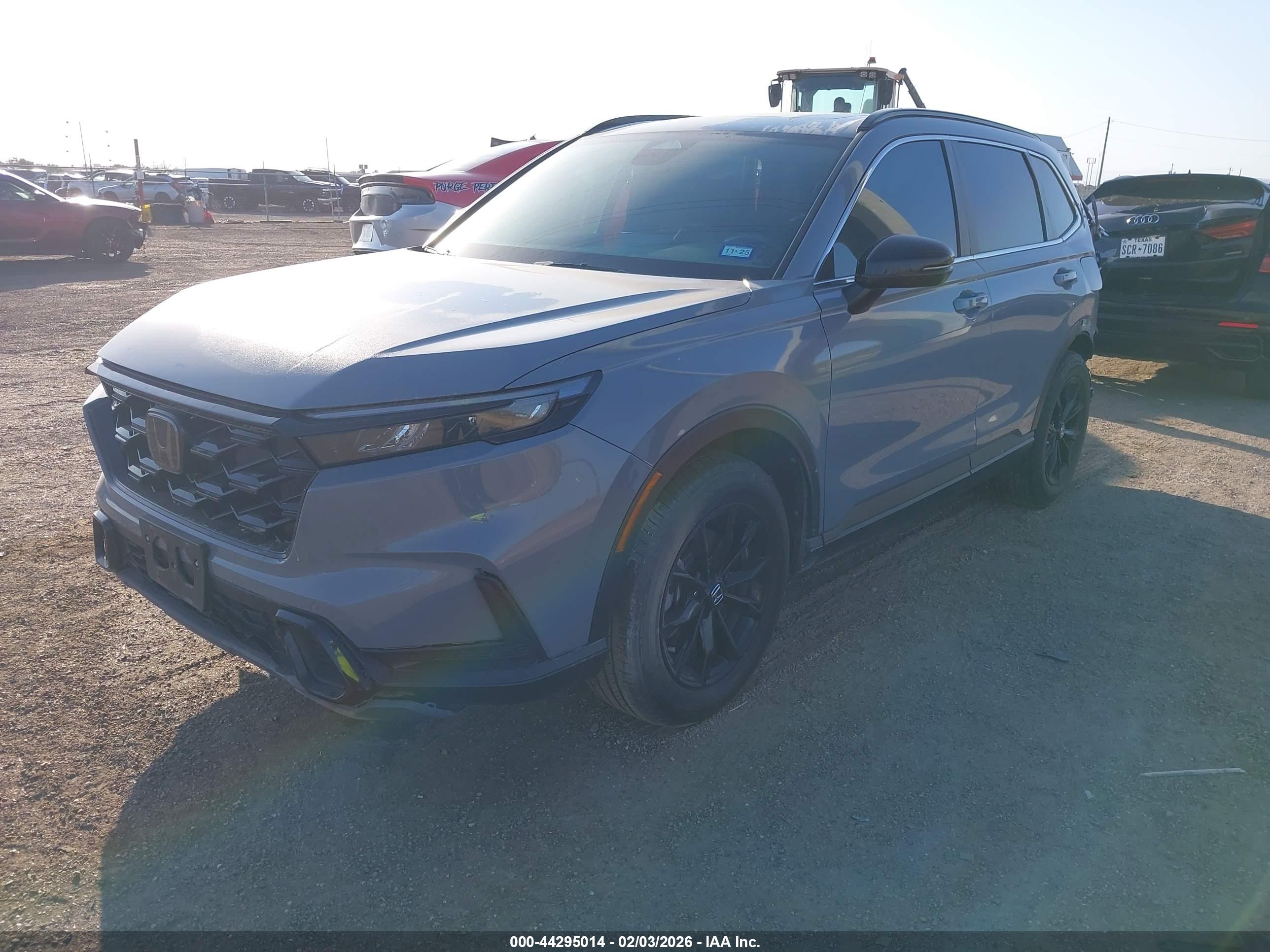 HONDA CR-V image 2