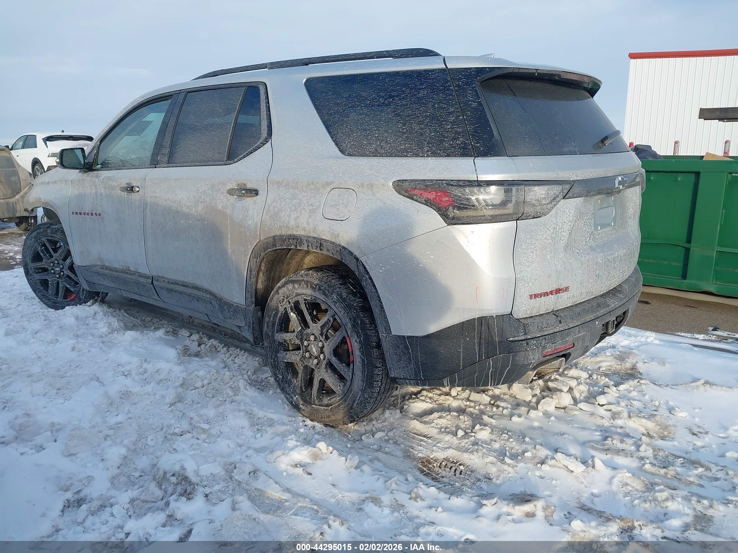 CHEVROLET TRAVERSE image 3