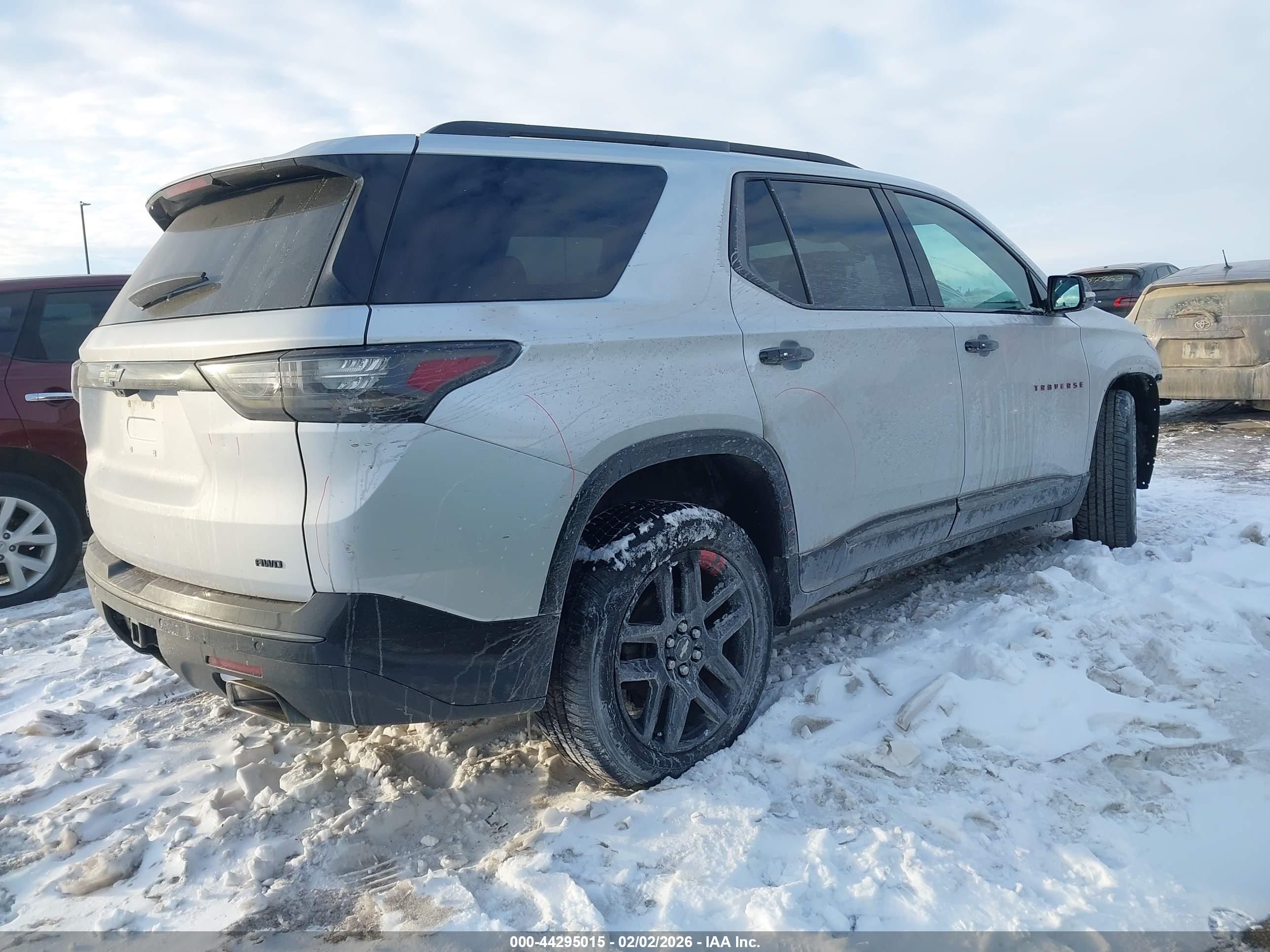 CHEVROLET TRAVERSE image 4