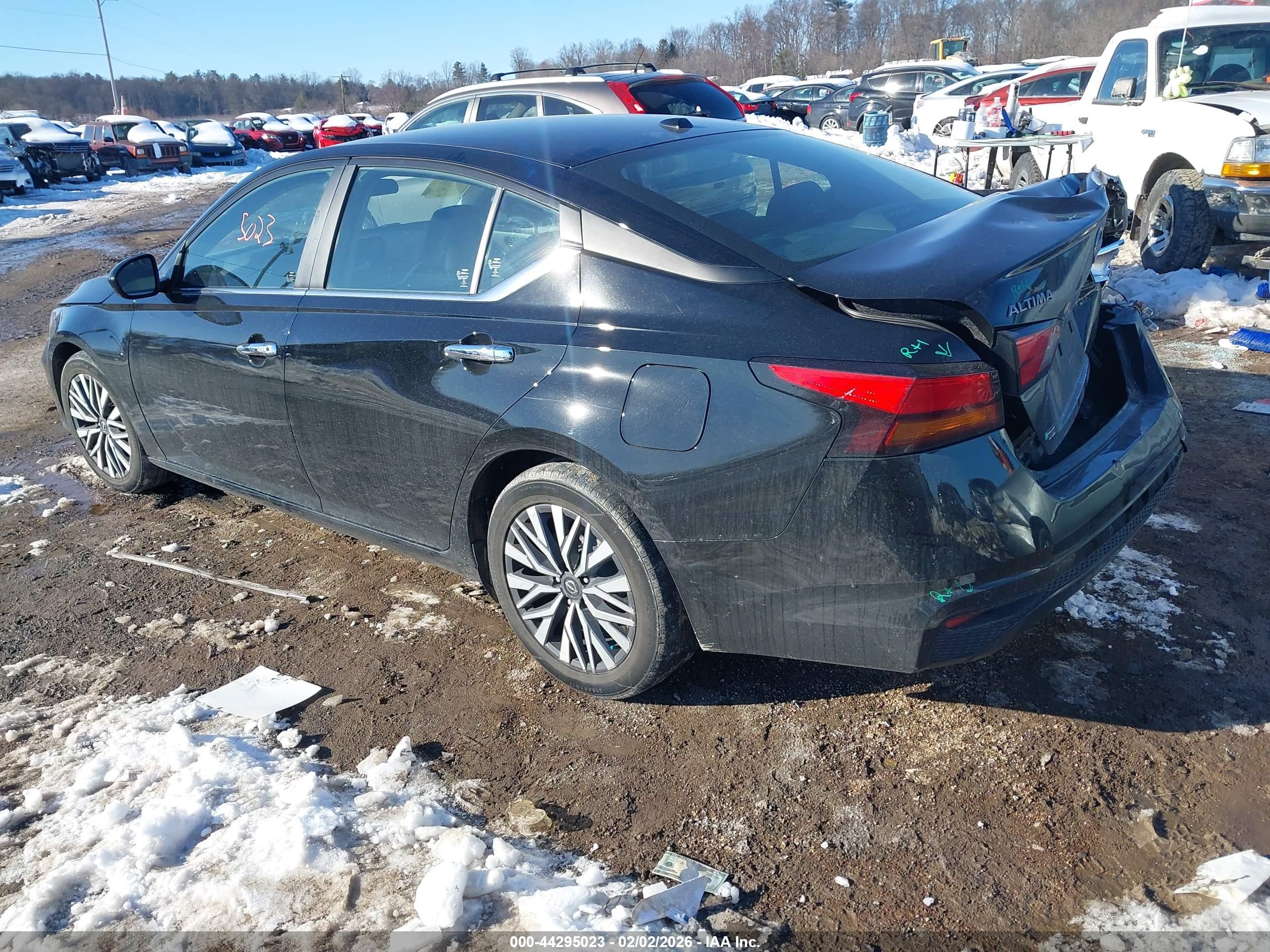 NISSAN ALTIMA image 3