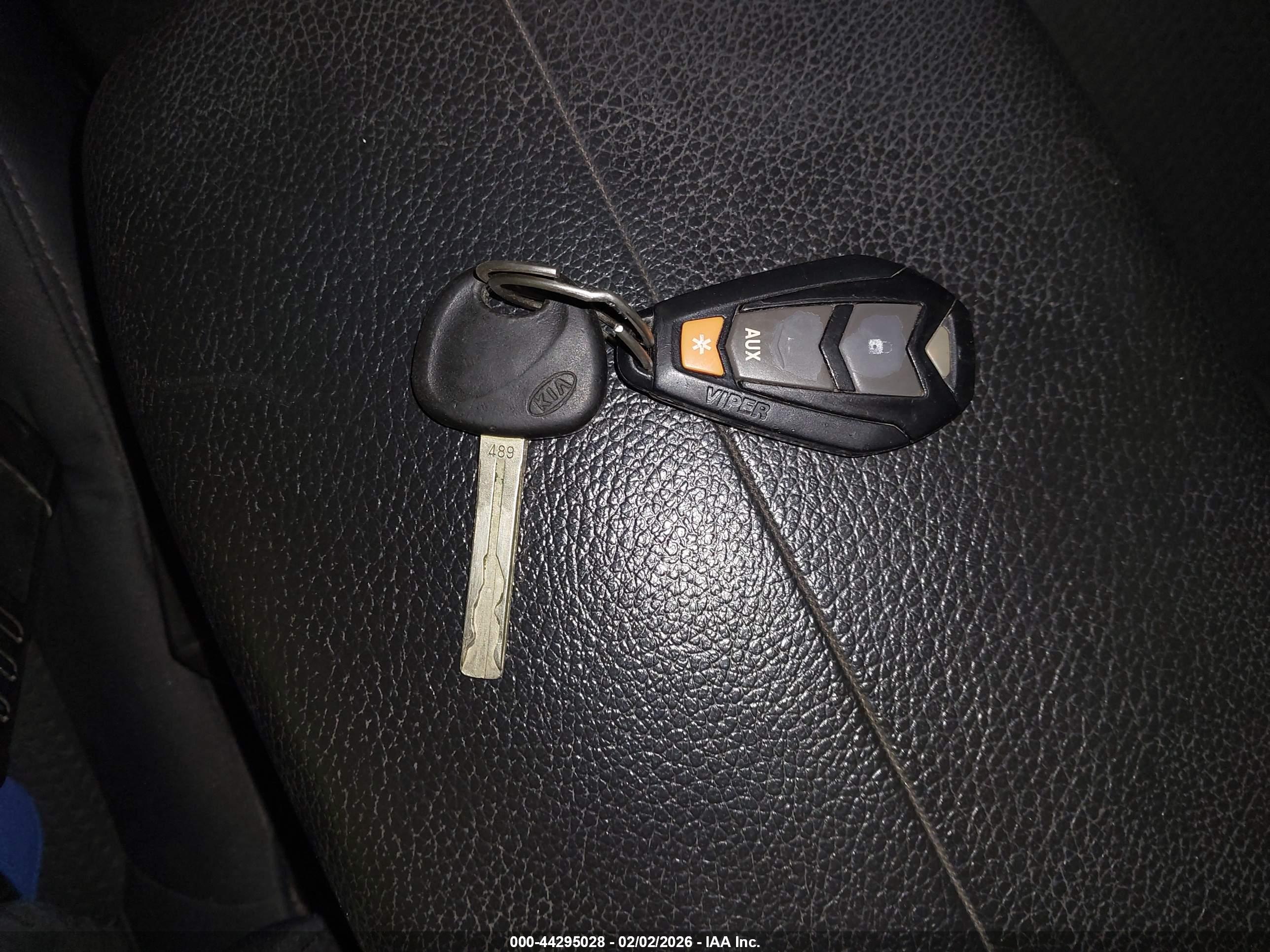 KIA SORENTO image 11