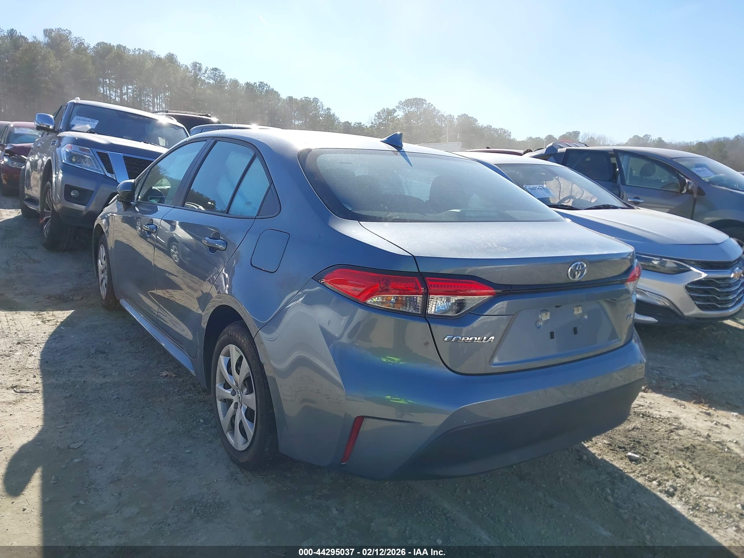 TOYOTA COROLLA image 3
