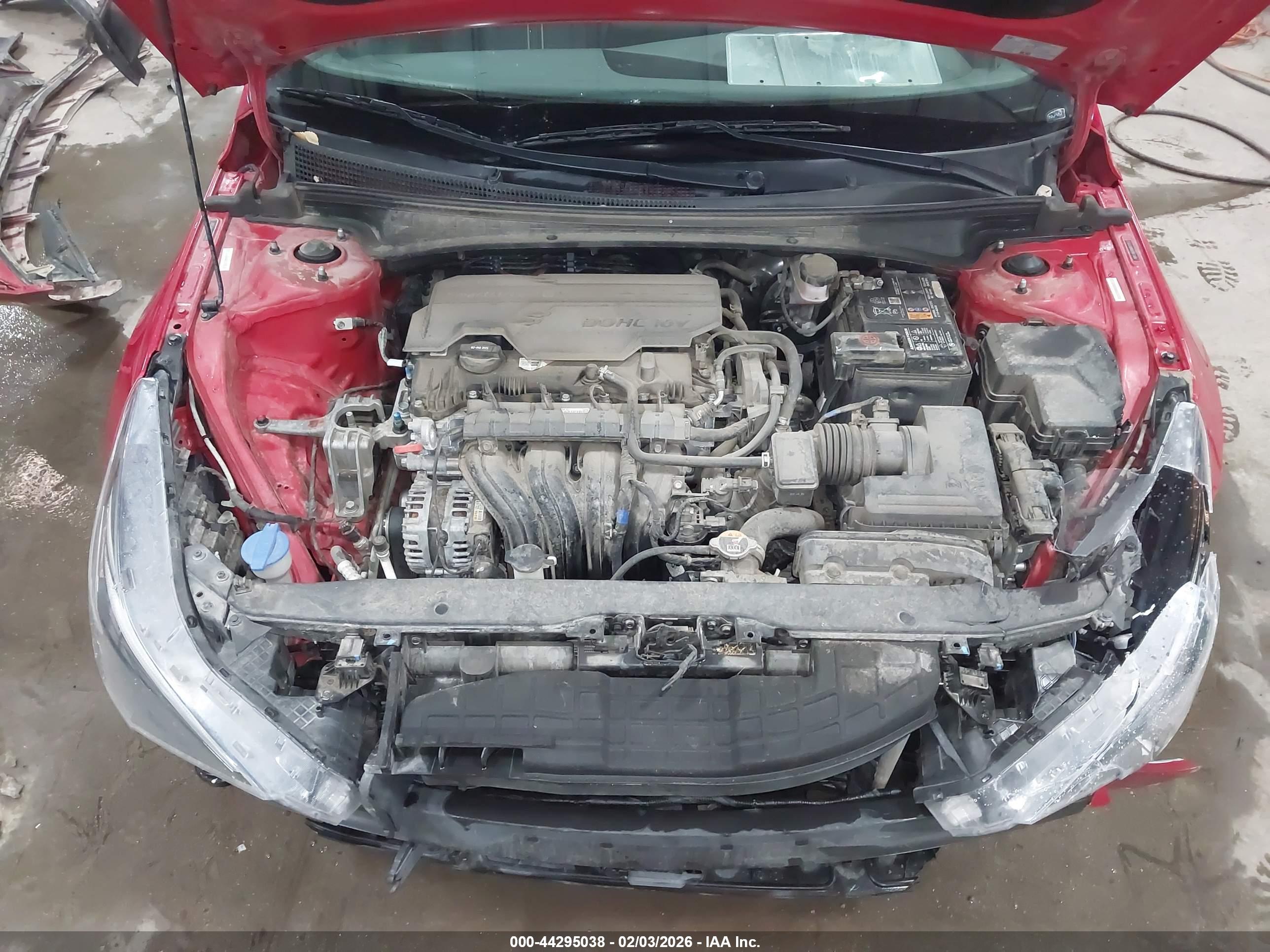HYUNDAI ELANTRA image 10
