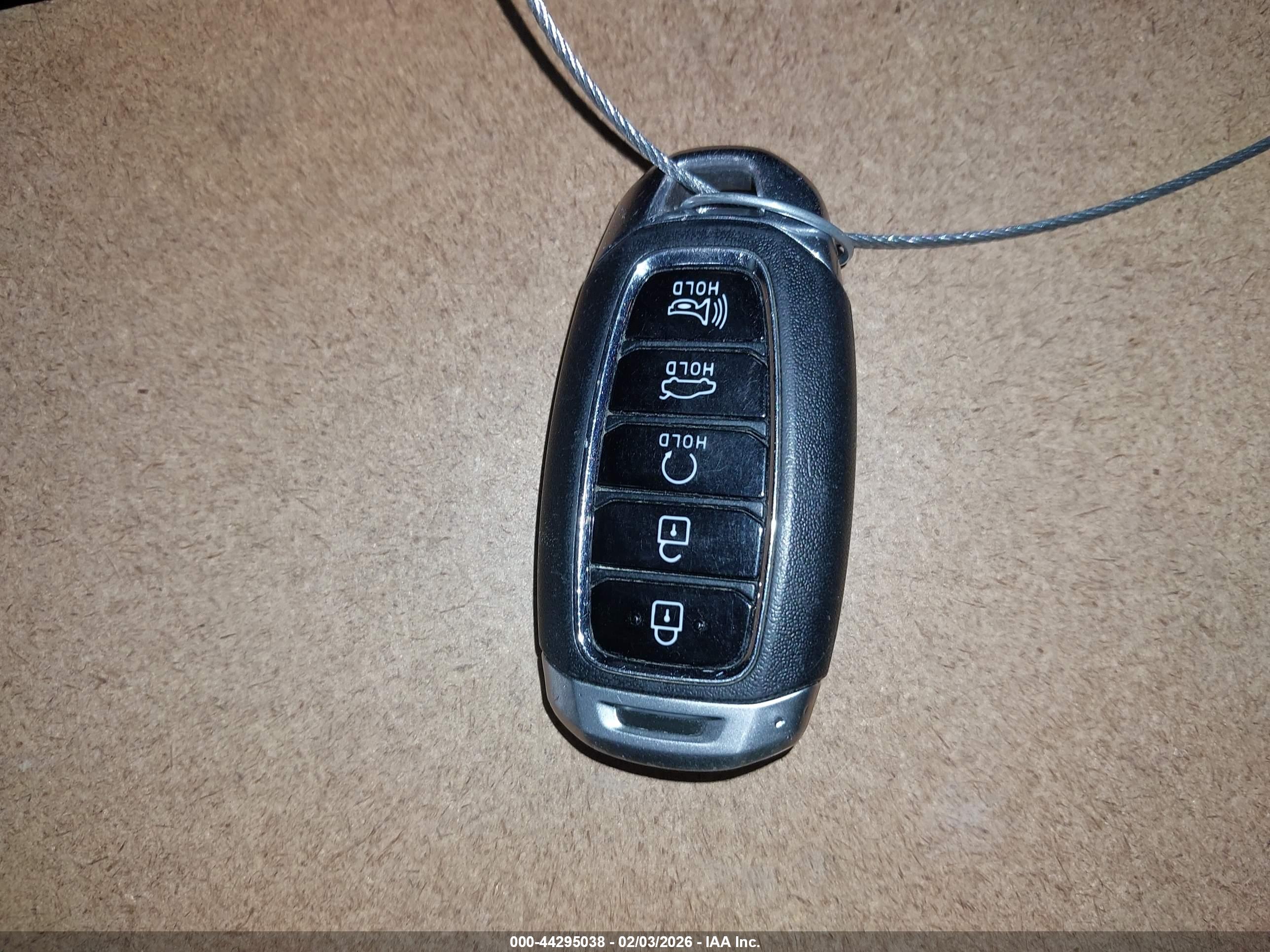 HYUNDAI ELANTRA image 11