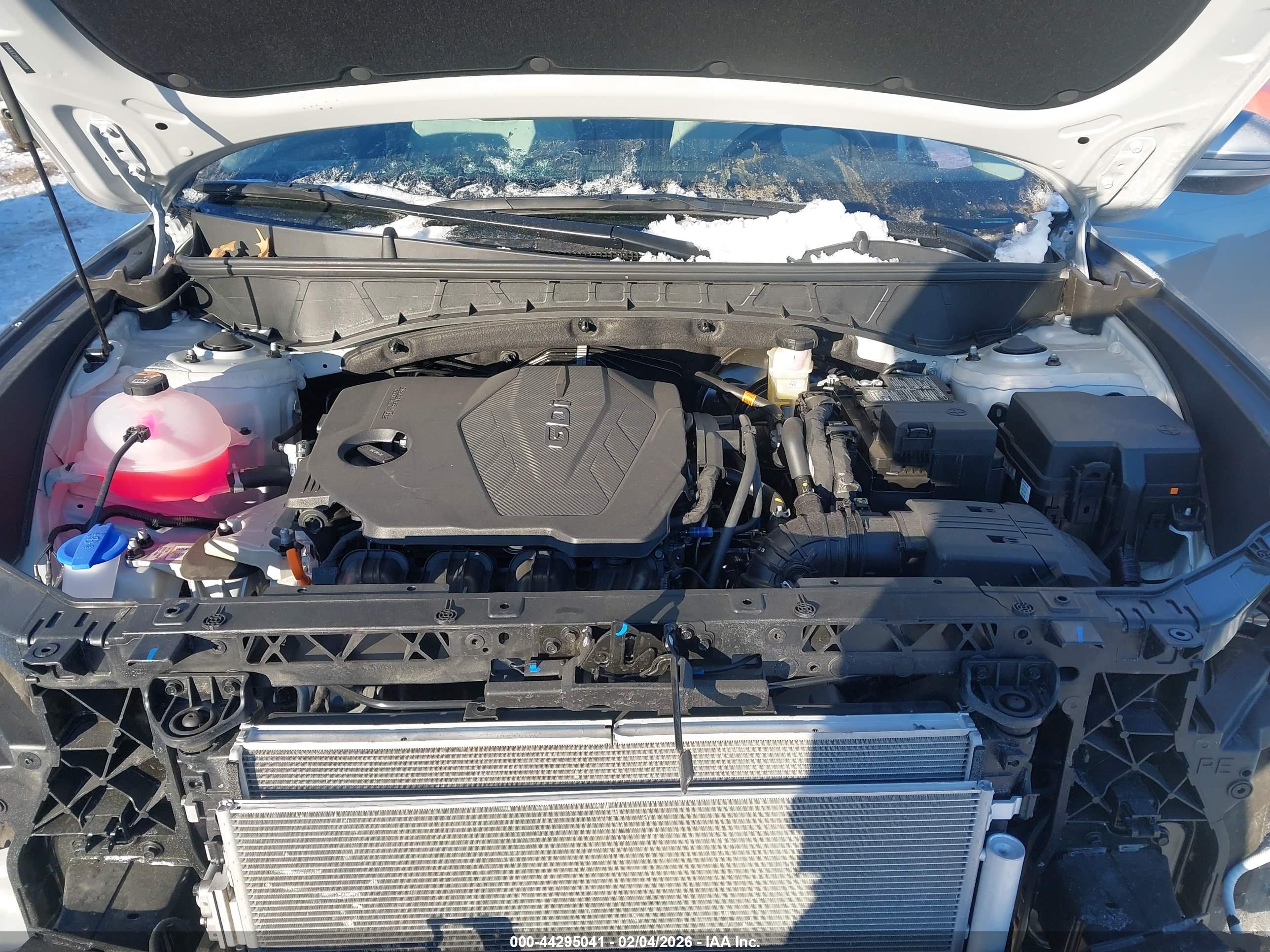 HYUNDAI TUCSON image 10