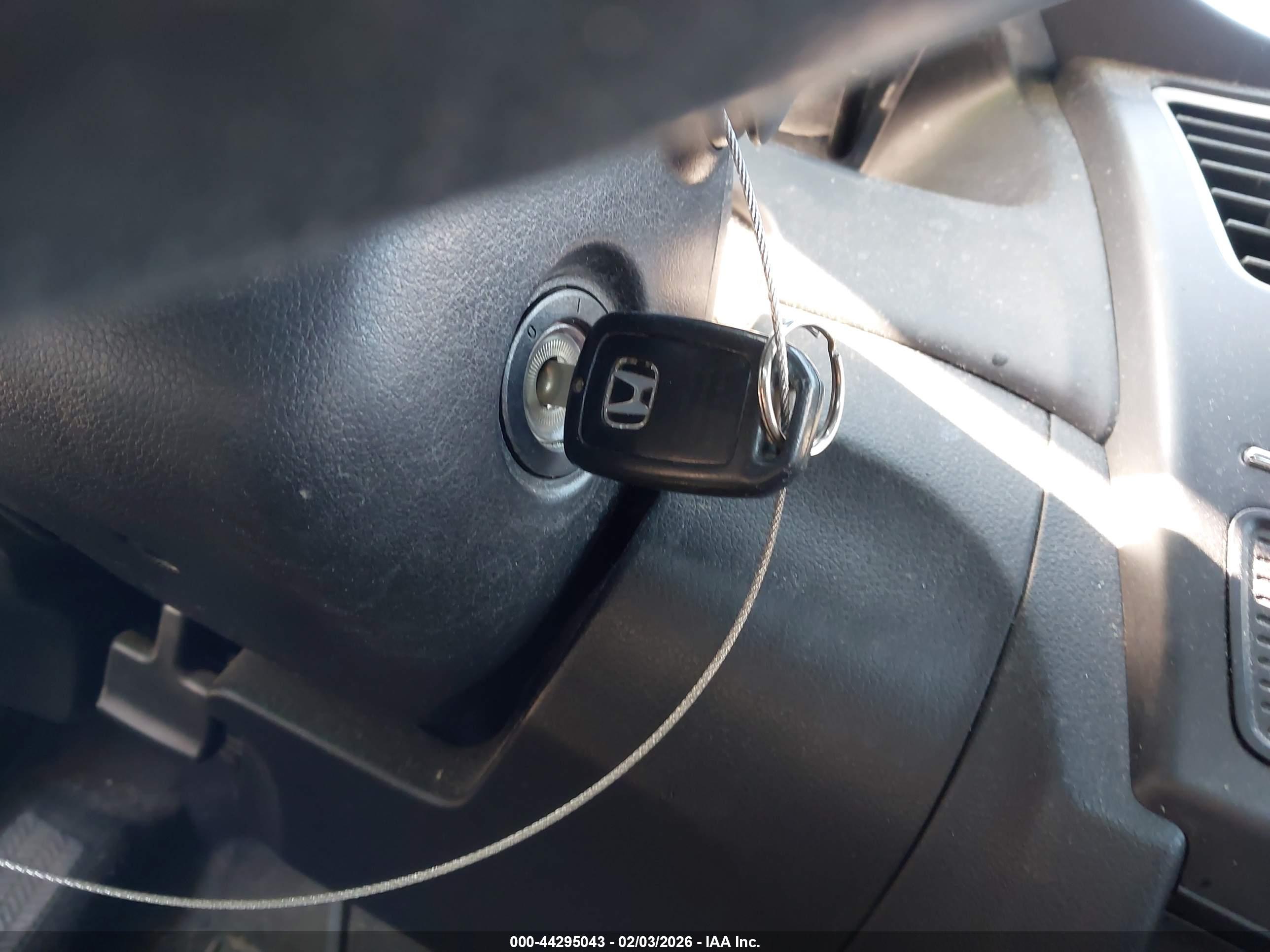 HONDA CIVIC image 11