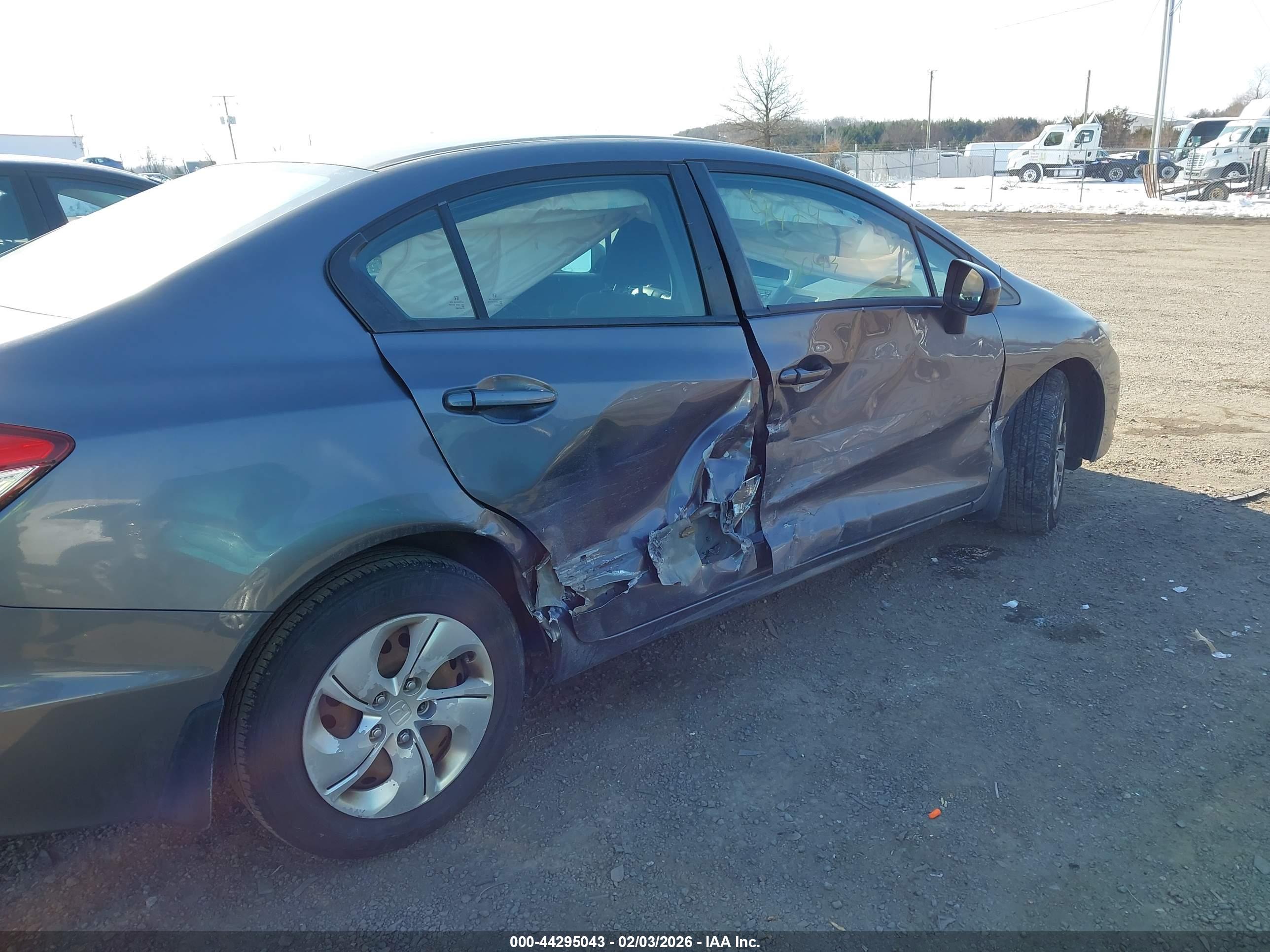 HONDA CIVIC image 6